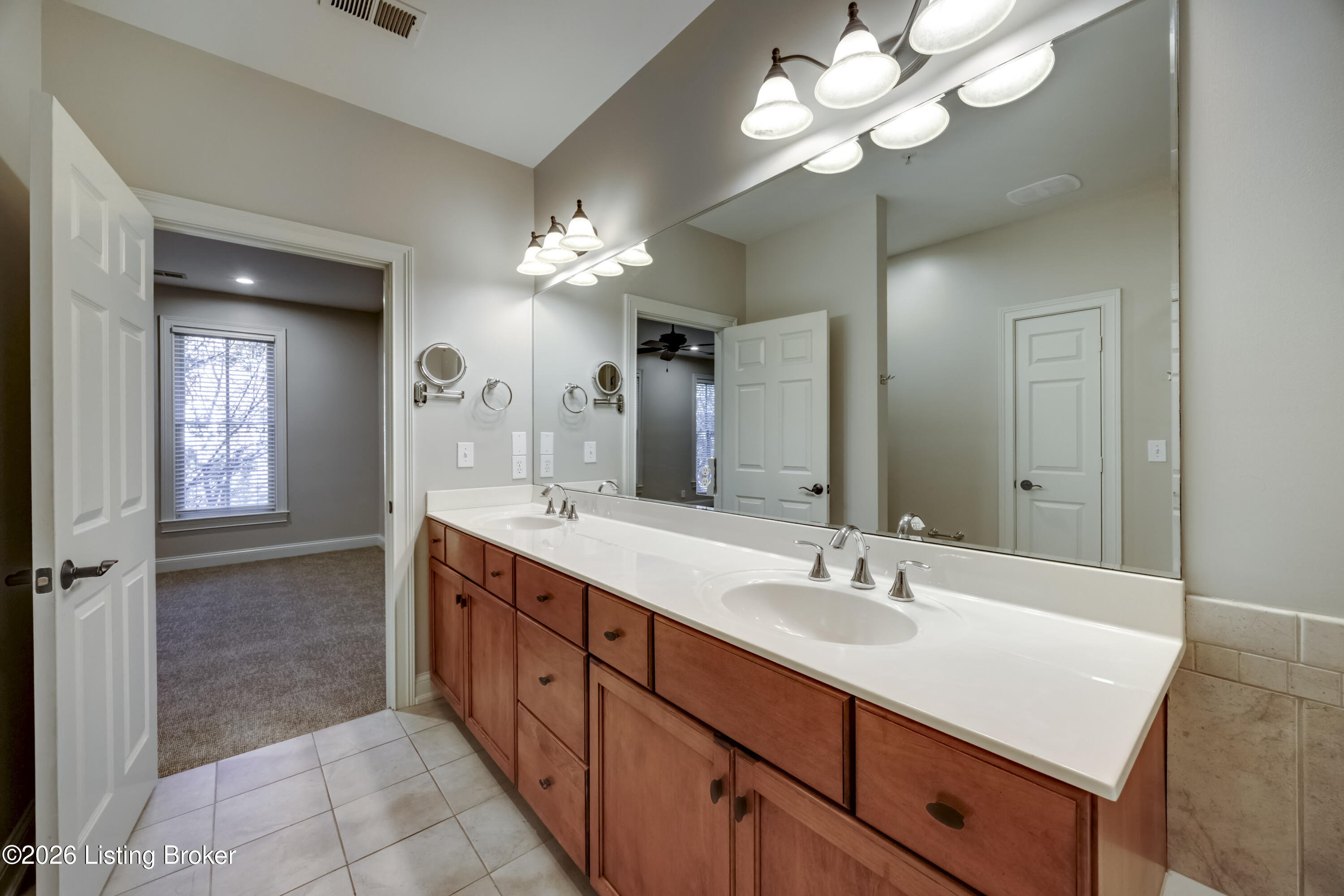9412 Norton Commons Blvd Property Photo 30