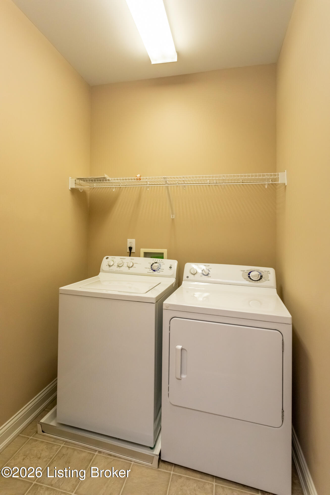 9412 Norton Commons Blvd Property Photo 37