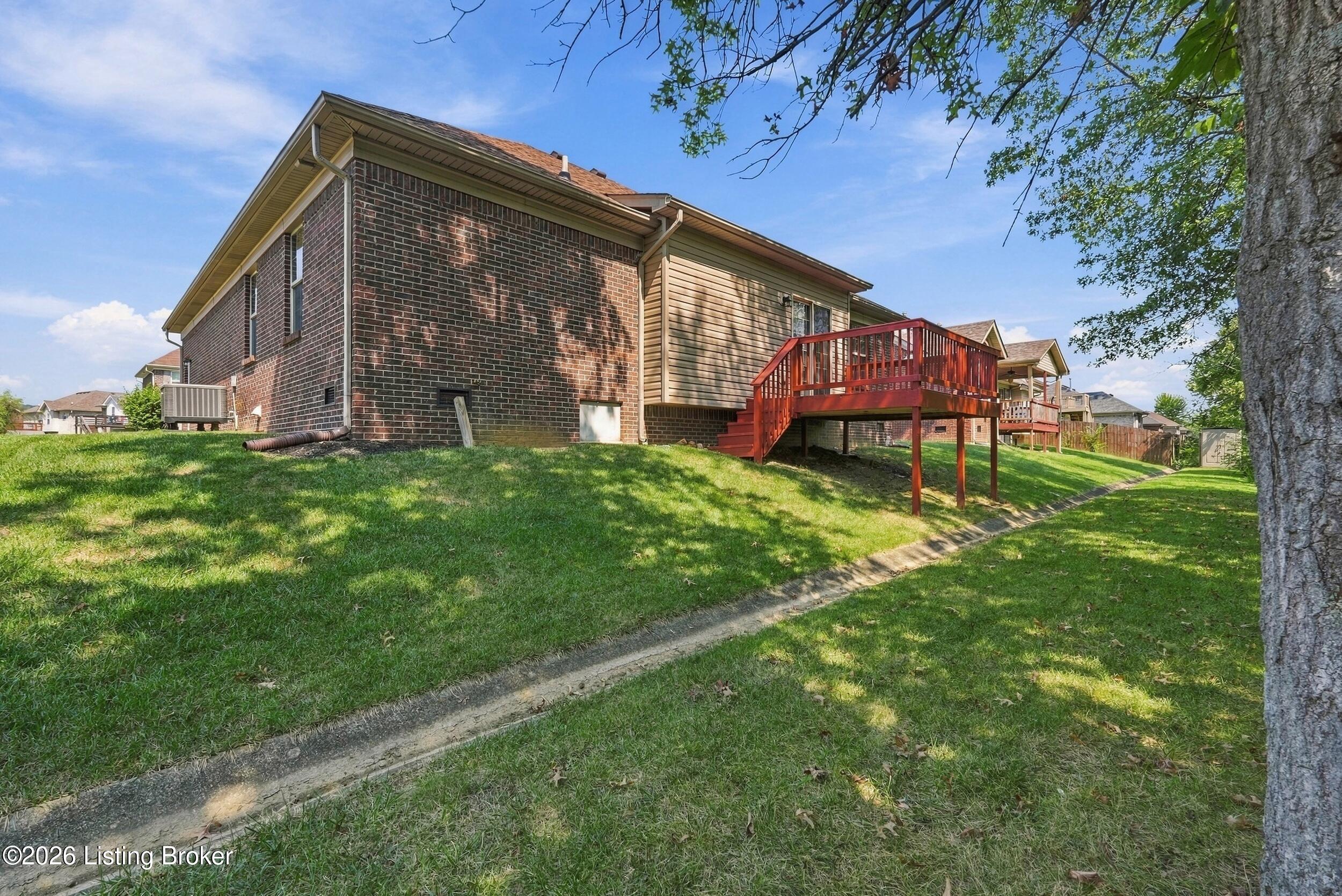 332 Reserves Blvd Property Photo 26