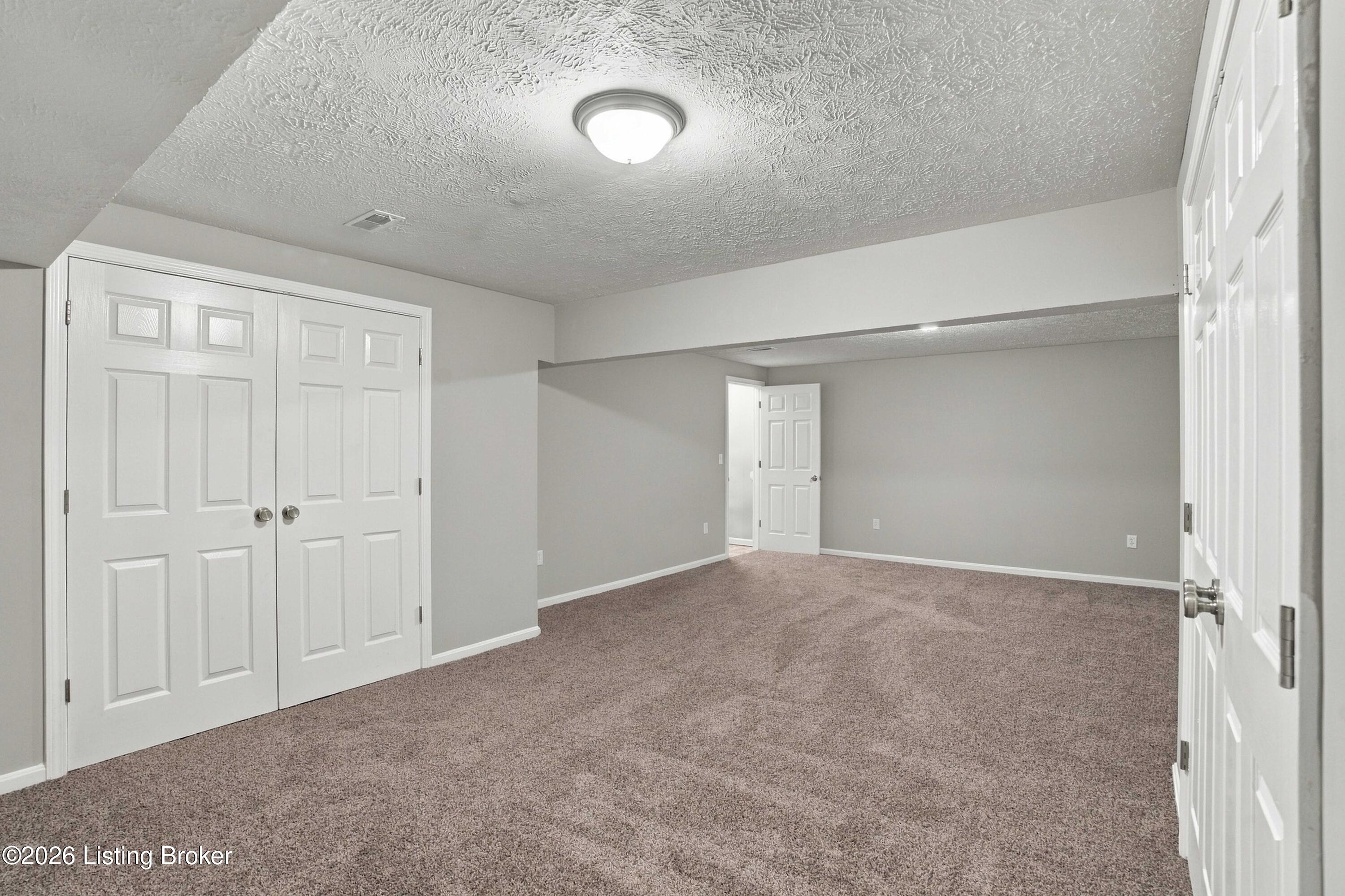 380 Ireland School Rd Property Photo 32