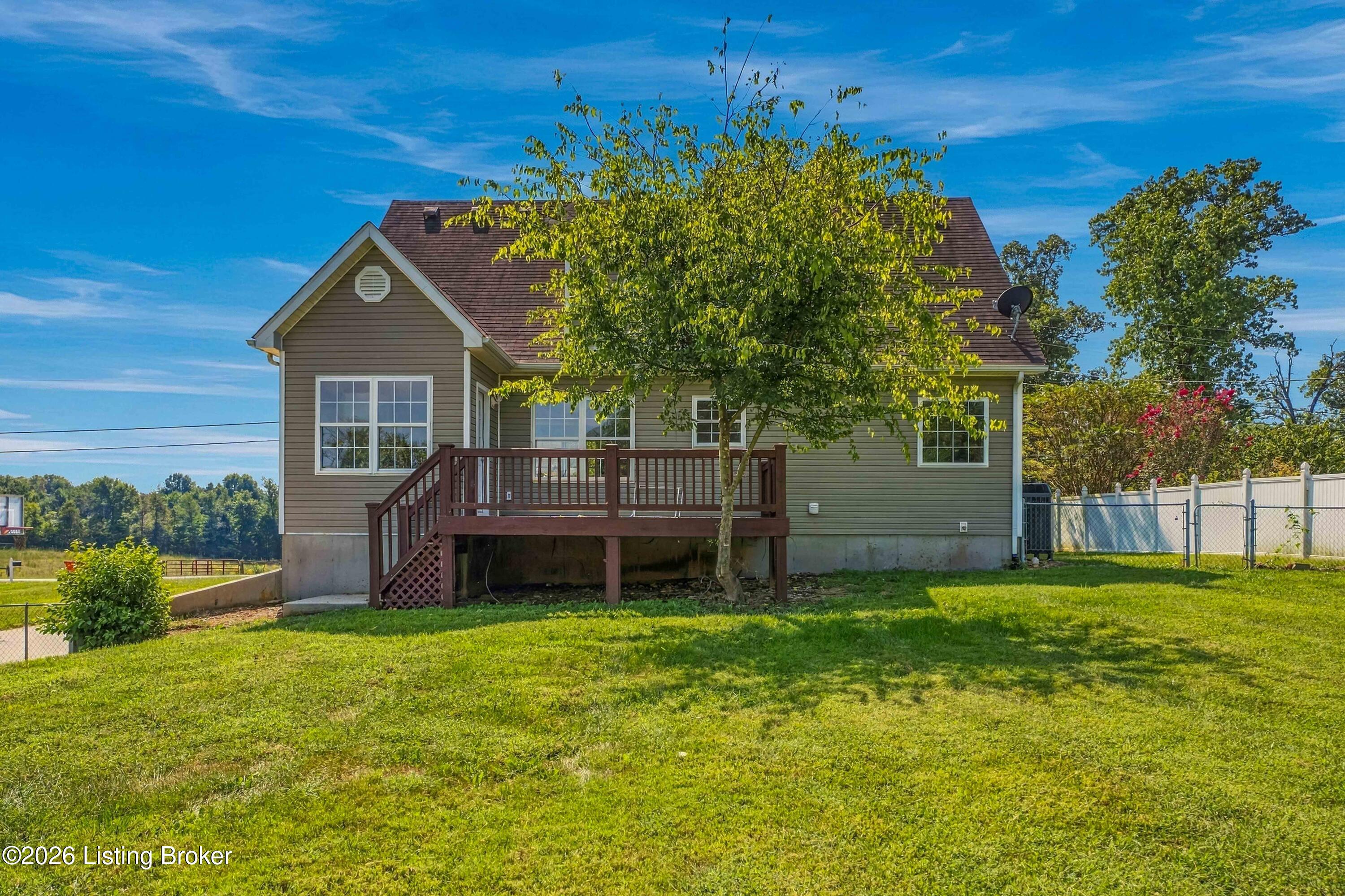 380 Ireland School Rd Property Photo 42