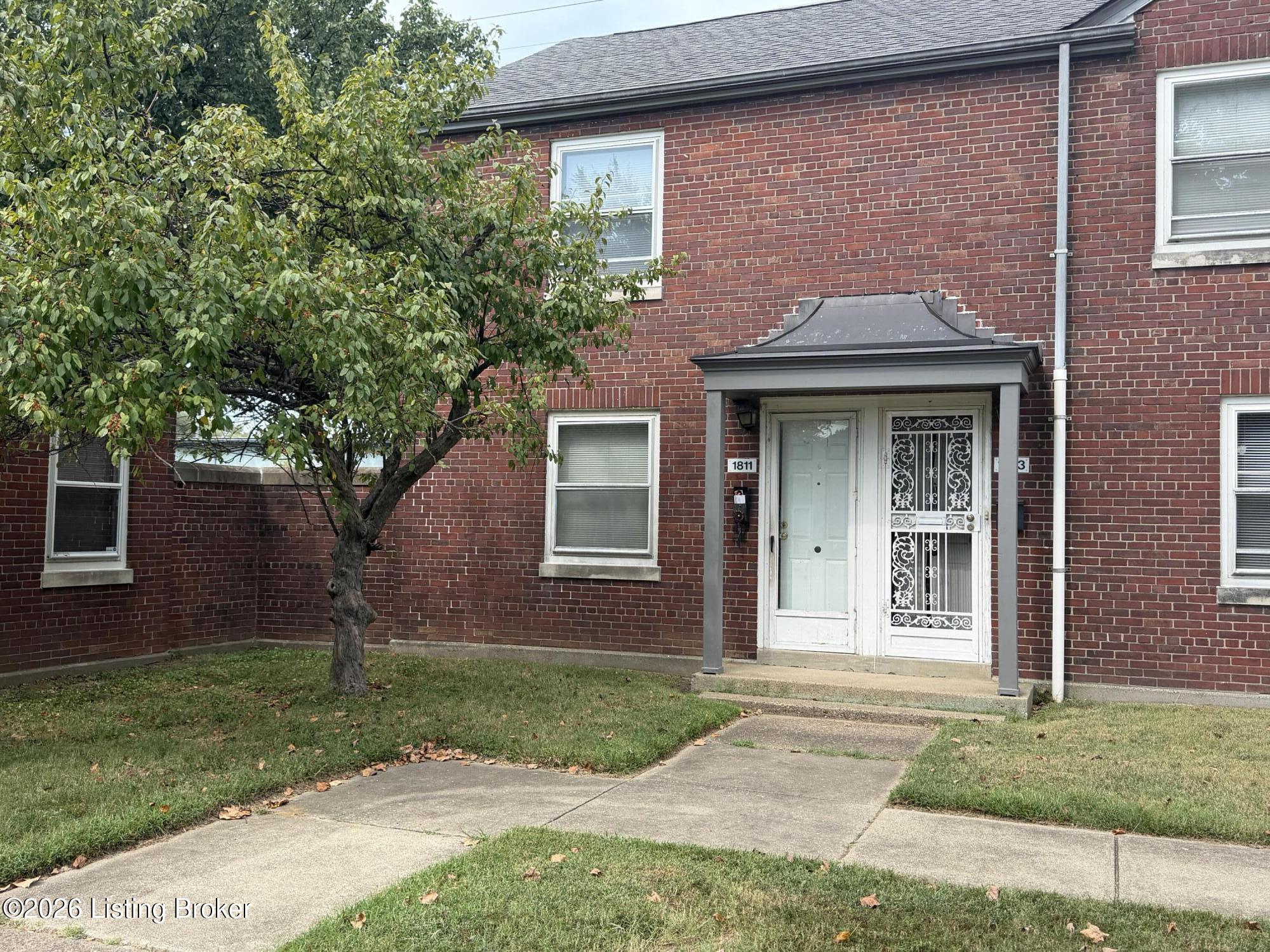 1811 La Salle Pl Property Photo 1