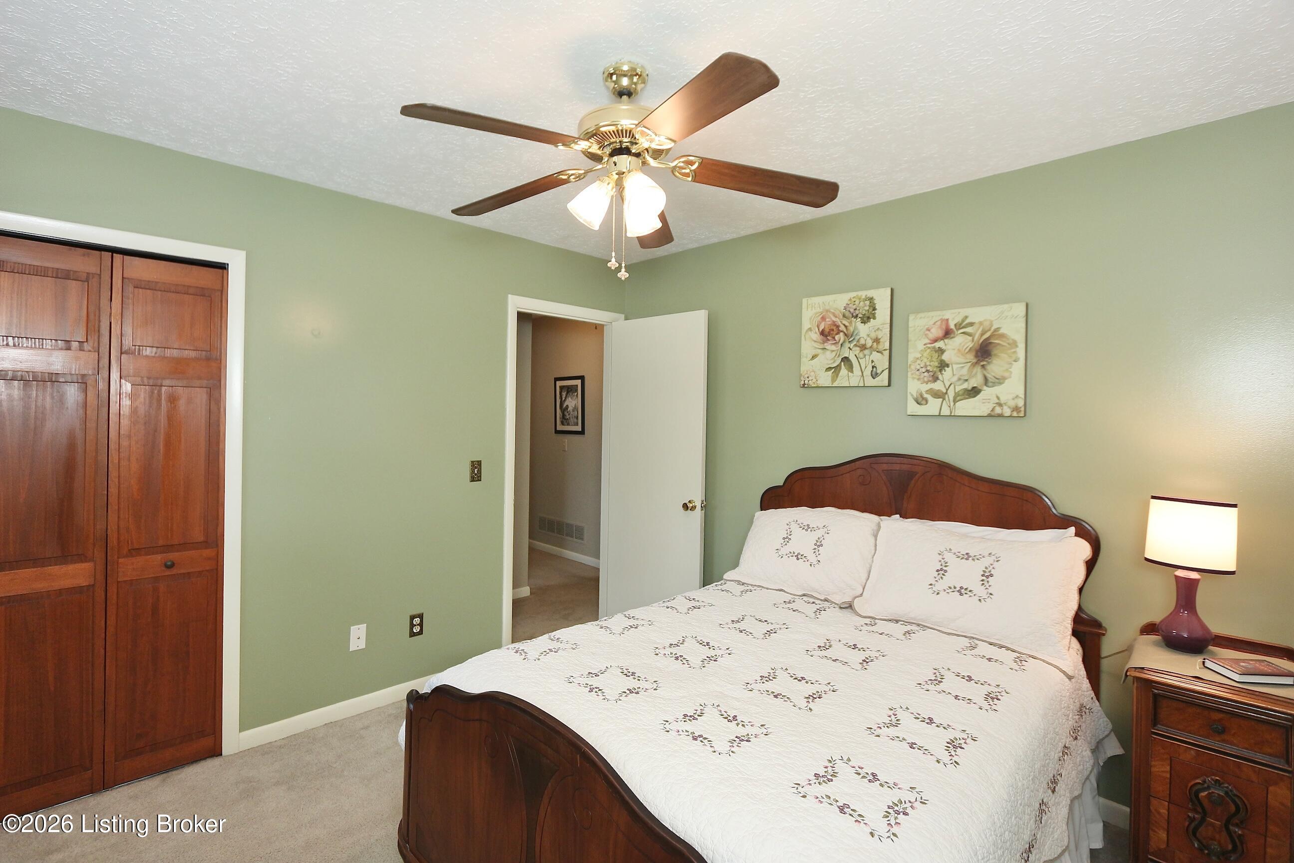 1246 Gail Dr Property Photo 25