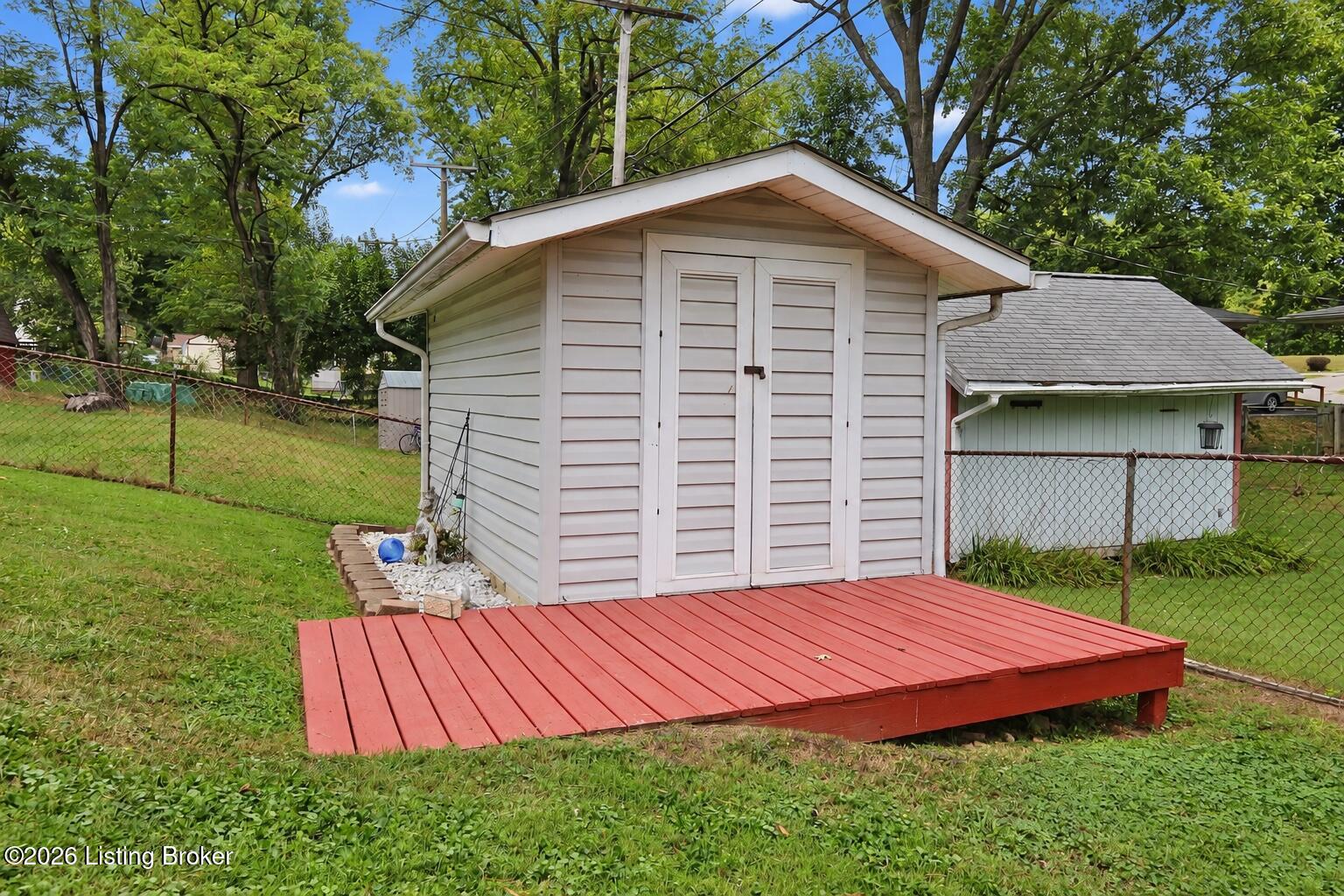 1246 Gail Dr Property Photo 39