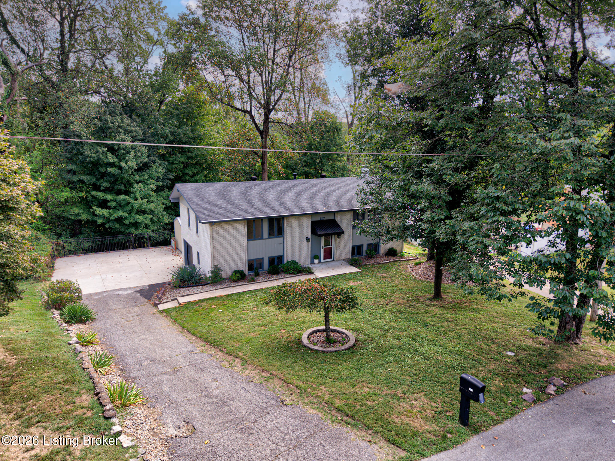 5117 Nancy Ave Property Photo 49