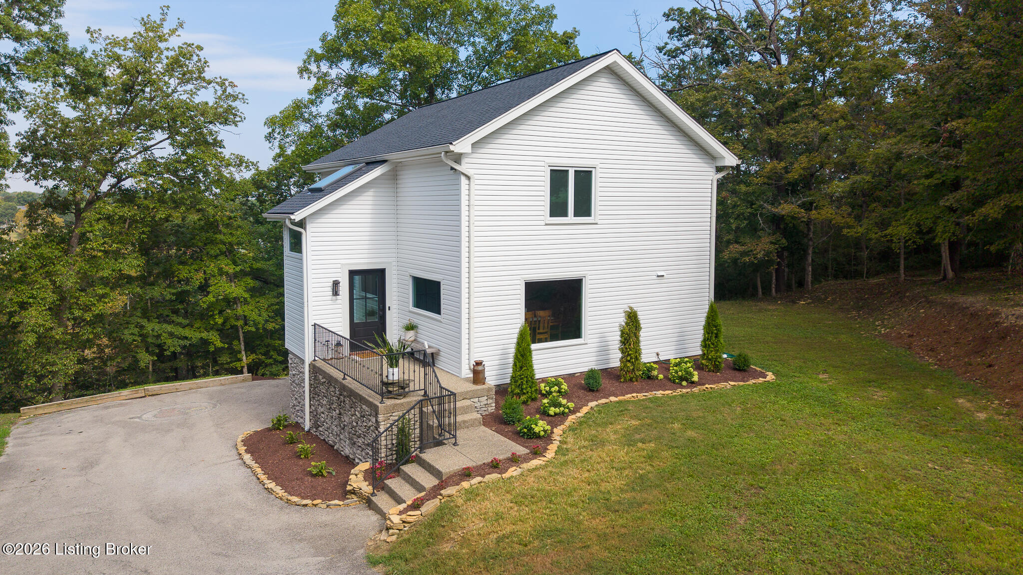 1200 Johnson Rd Property Photo