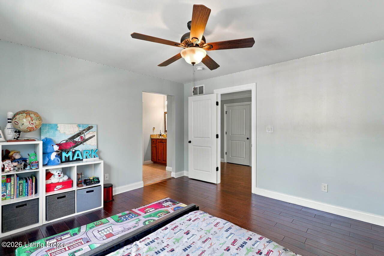 7806 Spring Farm Pointe Pl Property Photo 38