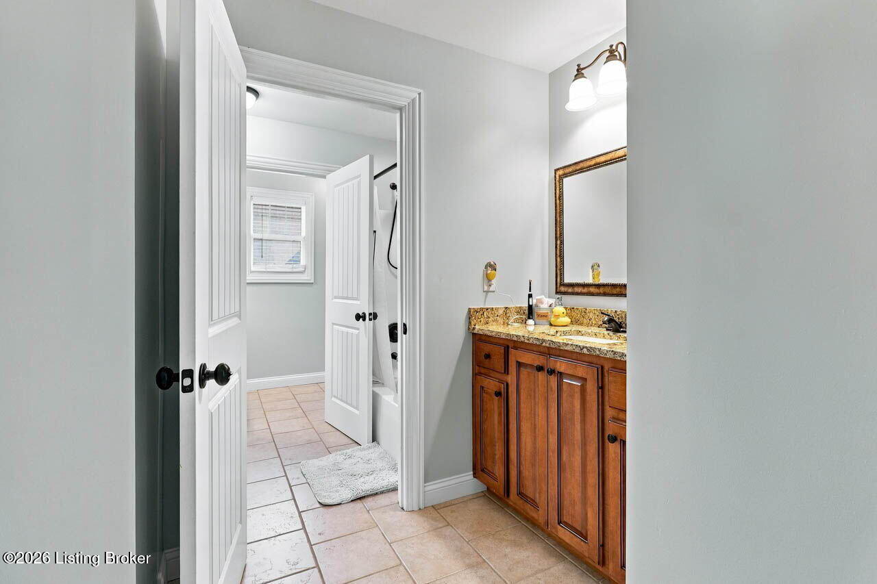 7806 Spring Farm Pointe Pl Property Photo 40