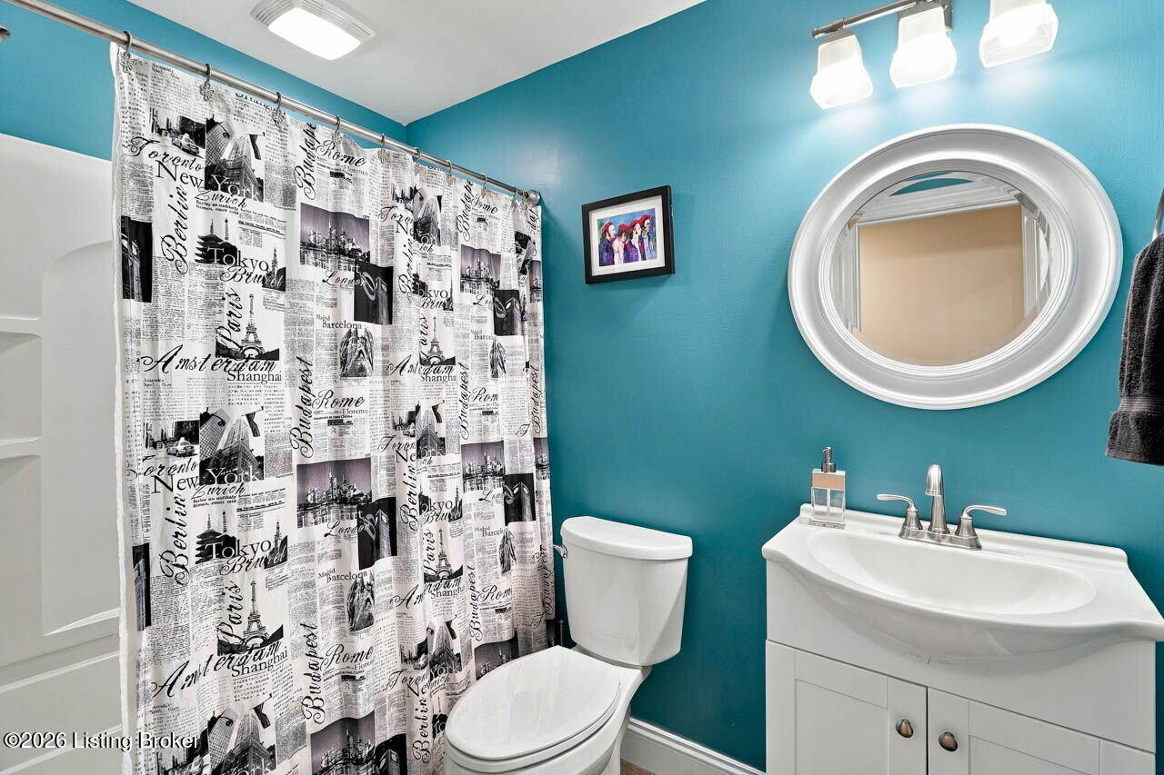 7806 Spring Farm Pointe Pl Property Photo 51