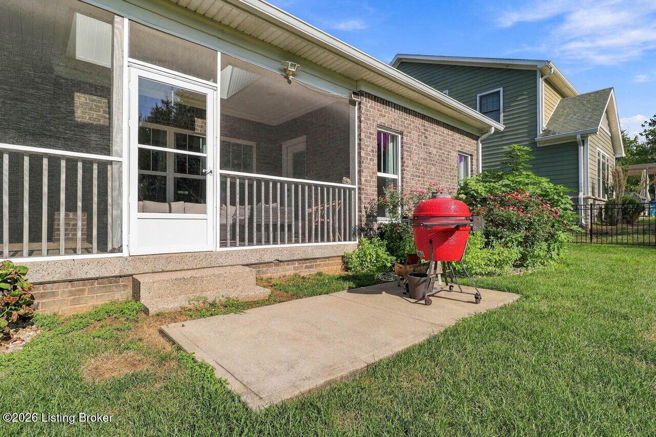 7806 Spring Farm Pointe Pl Property Photo 59