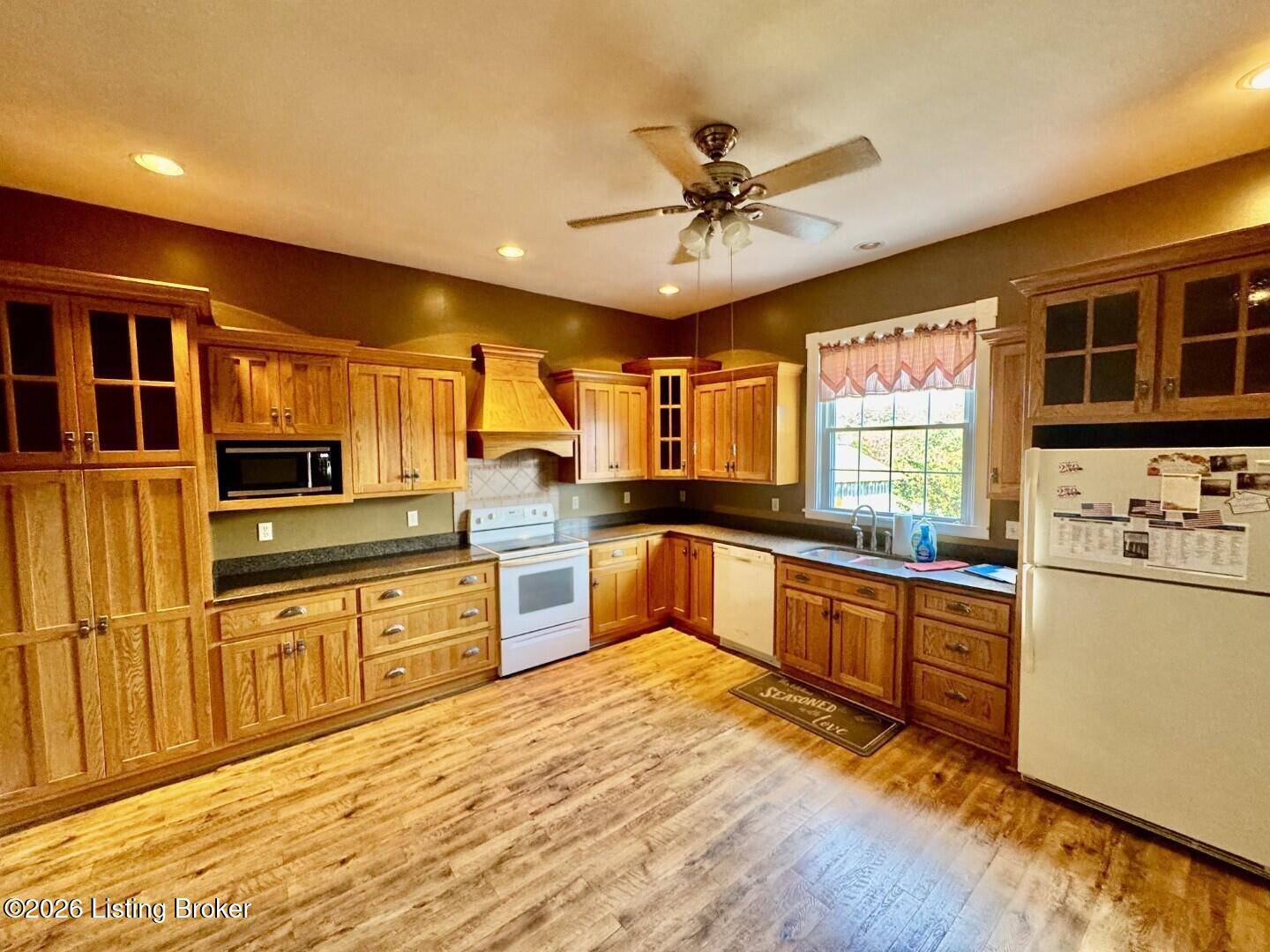 660 Penick Rd Property Photo 3