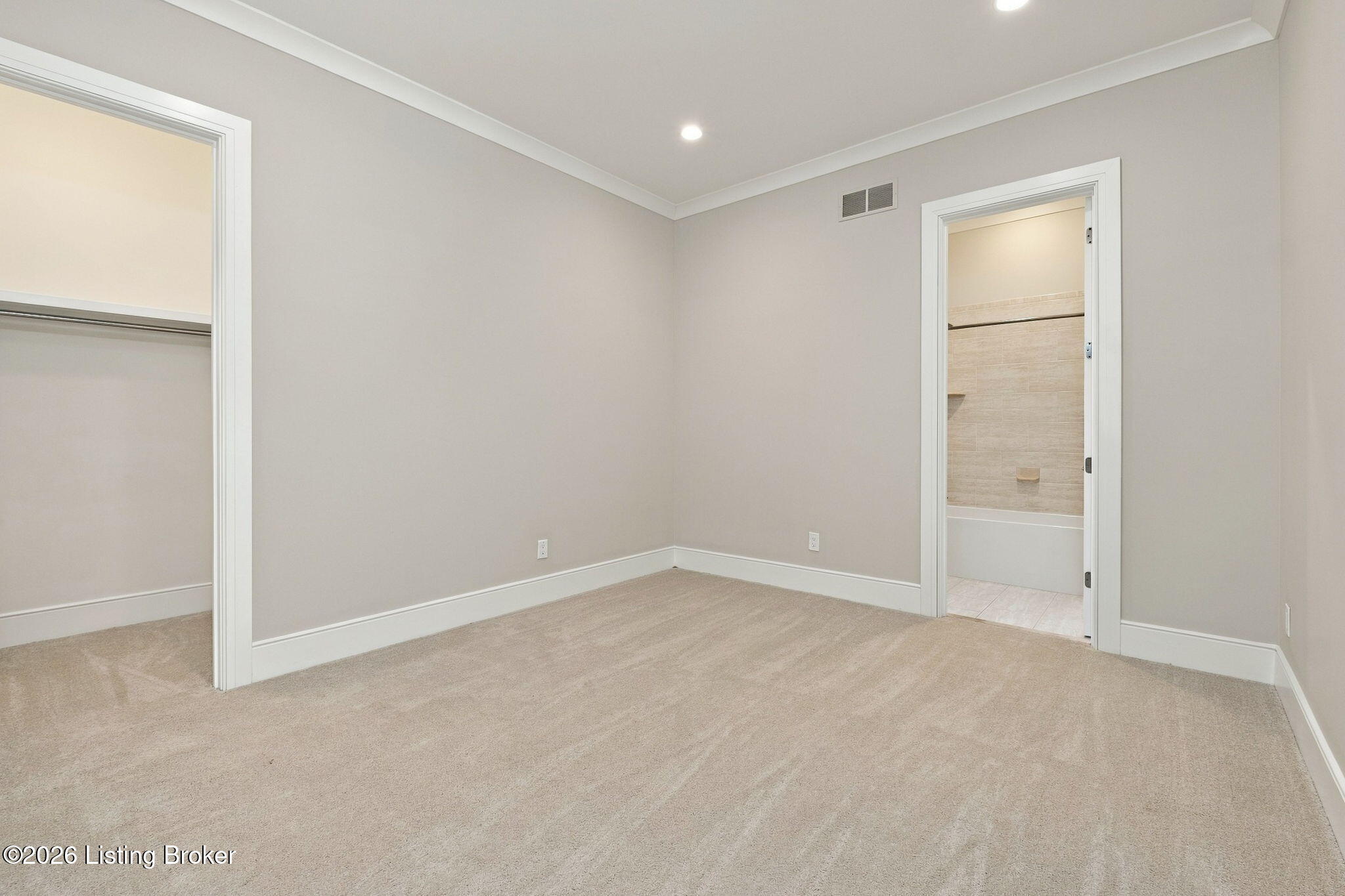 10704 Meeting St 201 Property Photo 31
