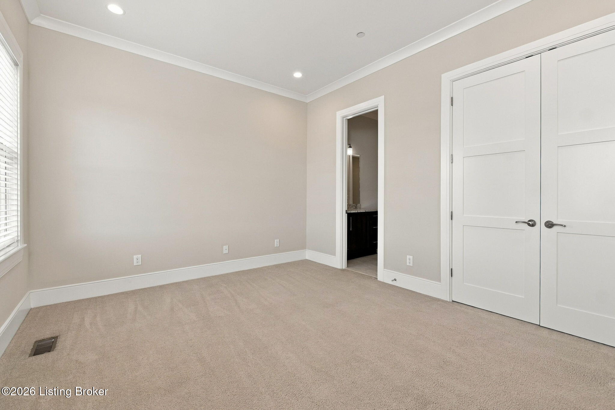 10704 Meeting St 201 Property Photo 36