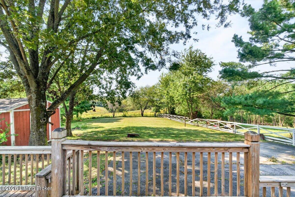 2675 Lake Jericho Rd Property Photo 8