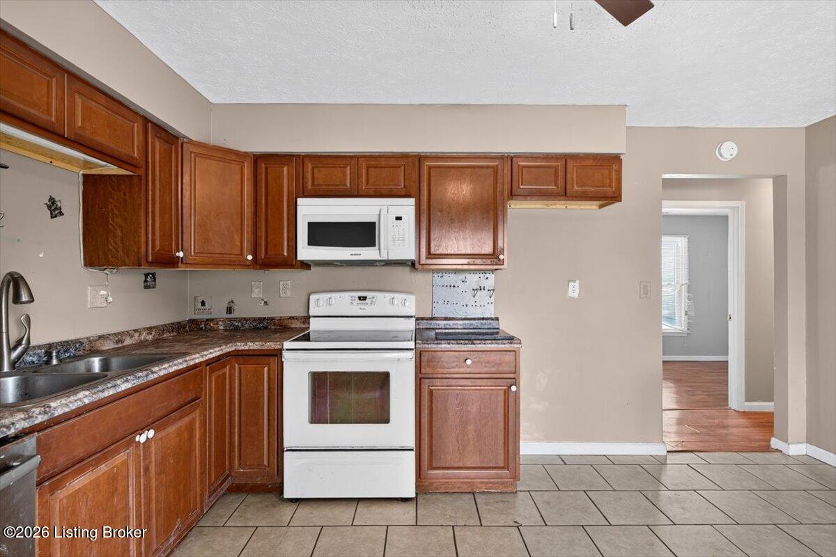 2675 Lake Jericho Rd Property Photo 12