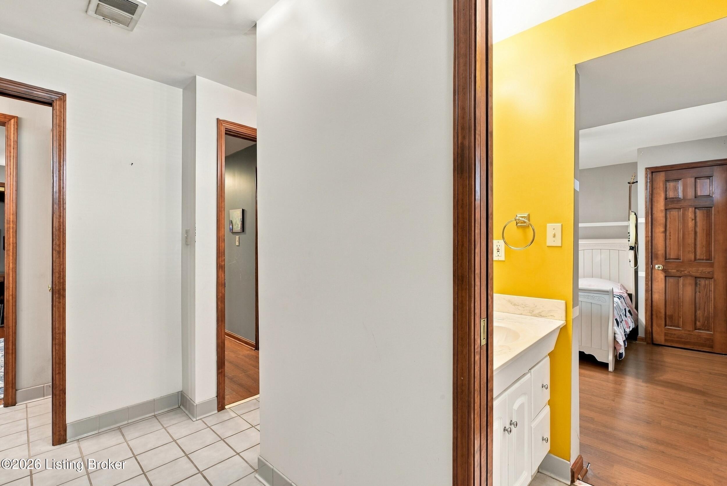 202 Declaration Dr Property Photo 49