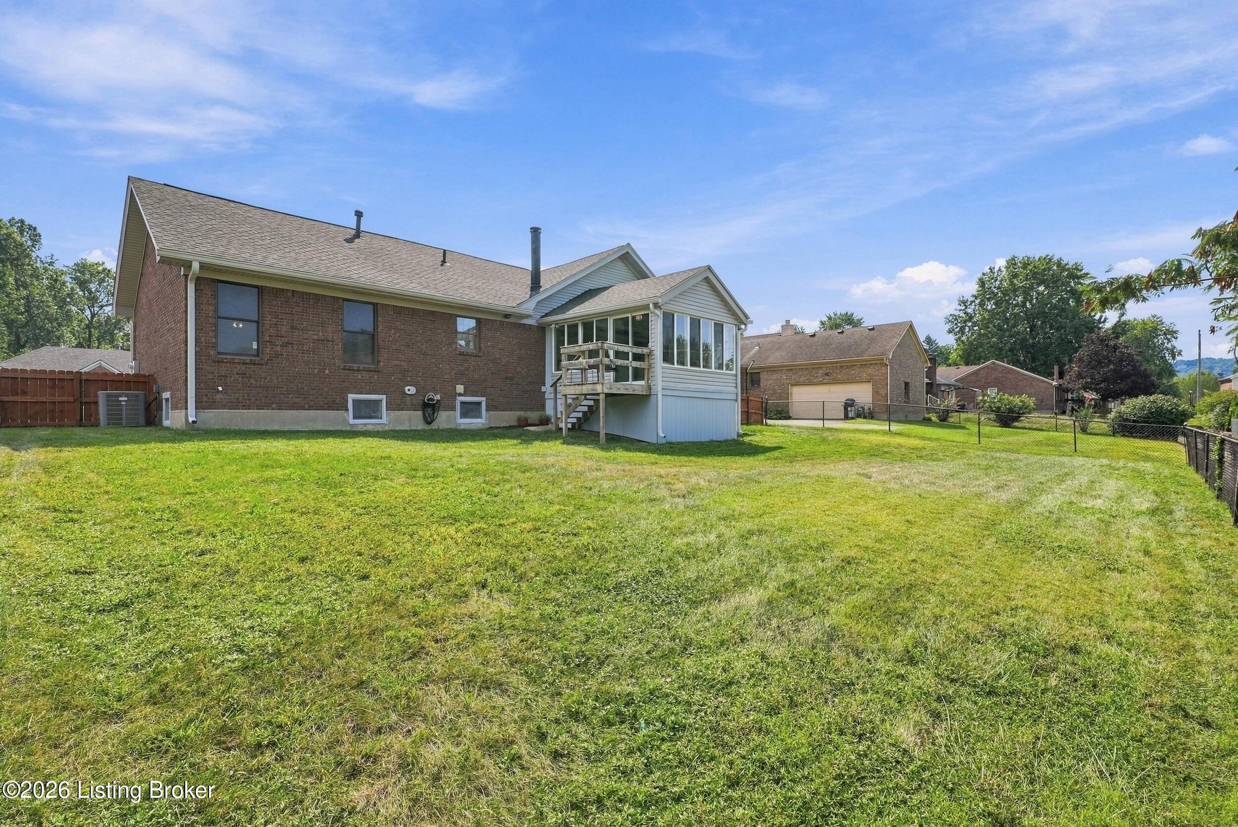 202 Declaration Dr Property Photo 56