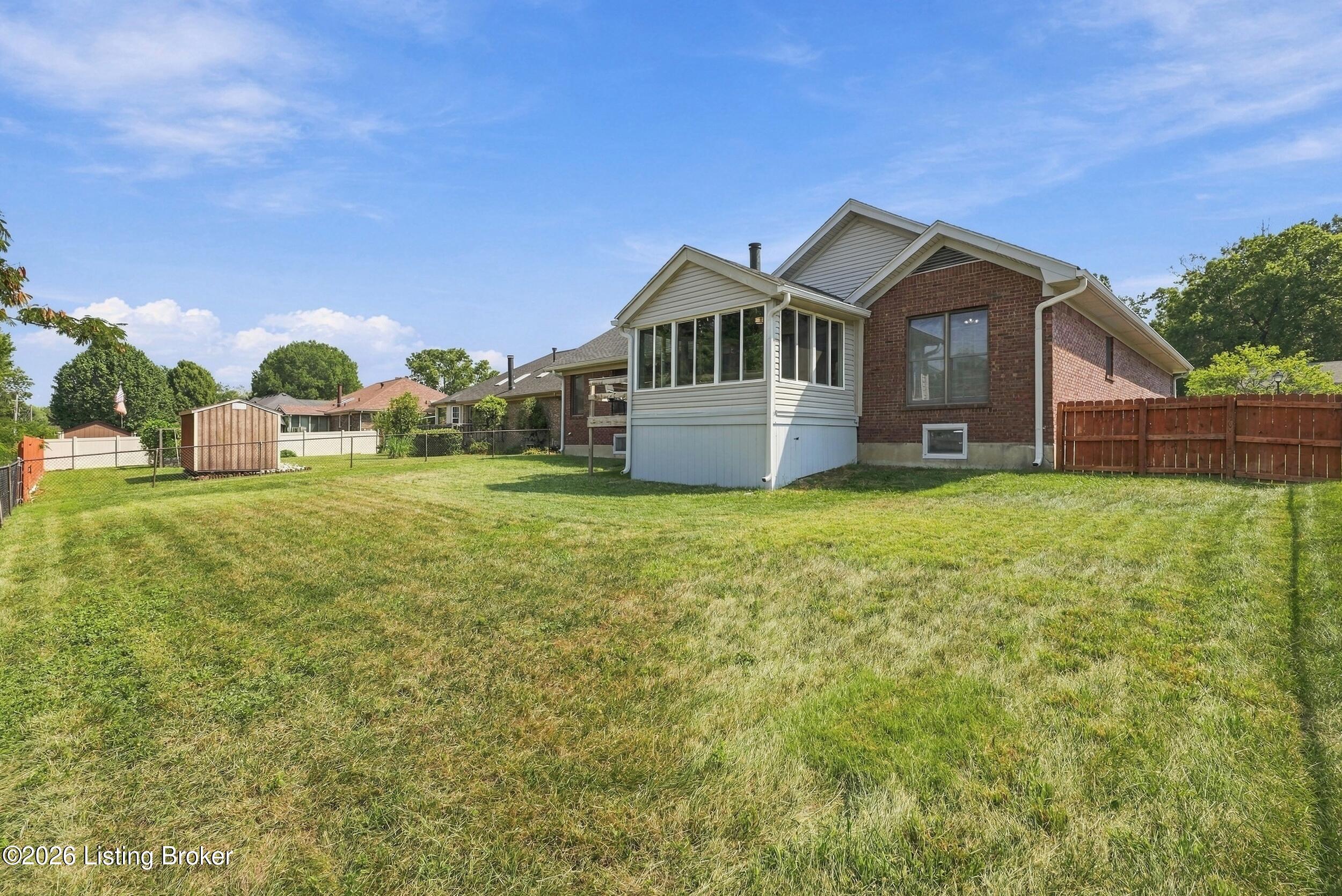 202 Declaration Dr Property Photo 57