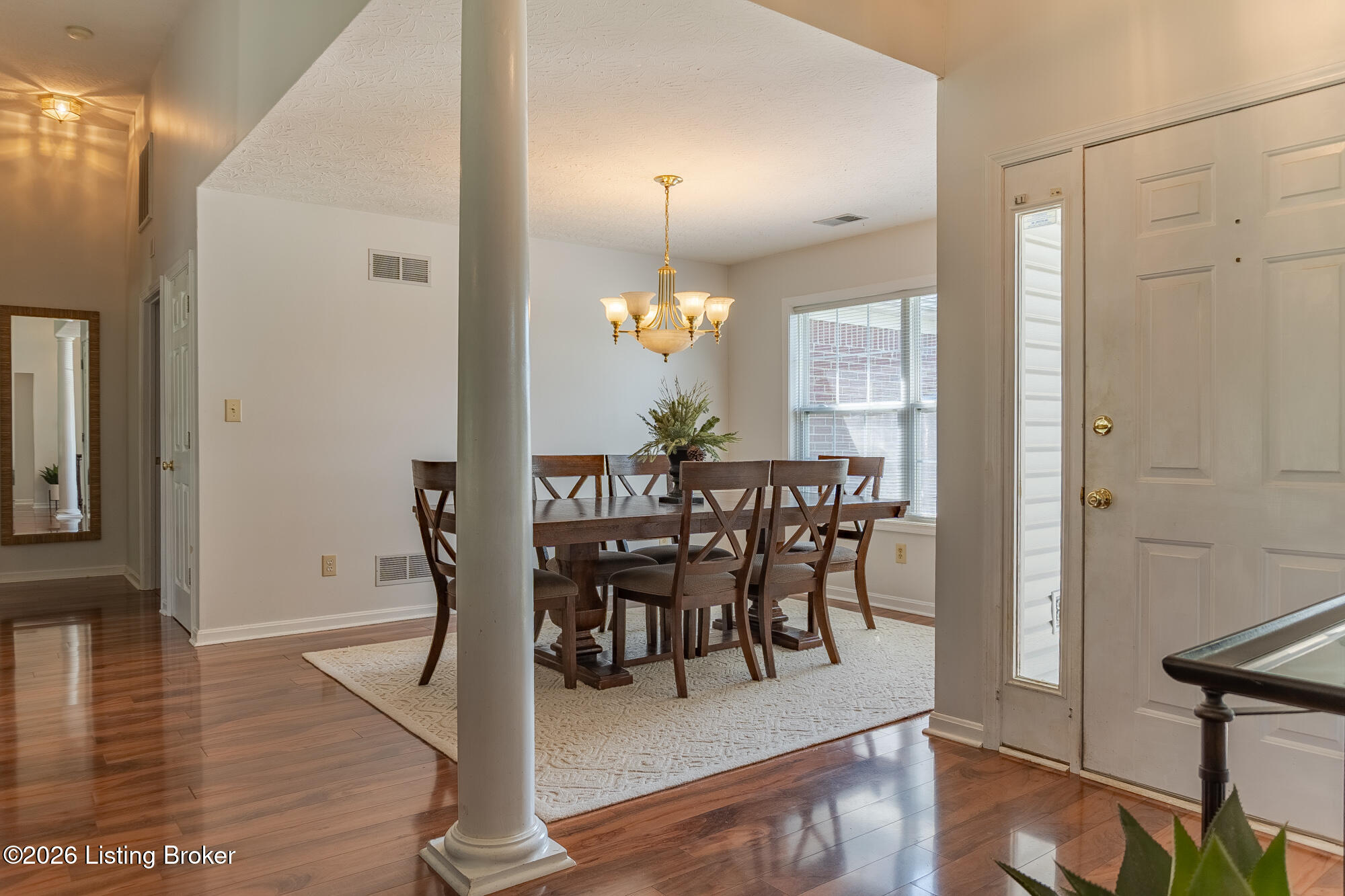 10815 Silvermoon Ct Property Photo 5