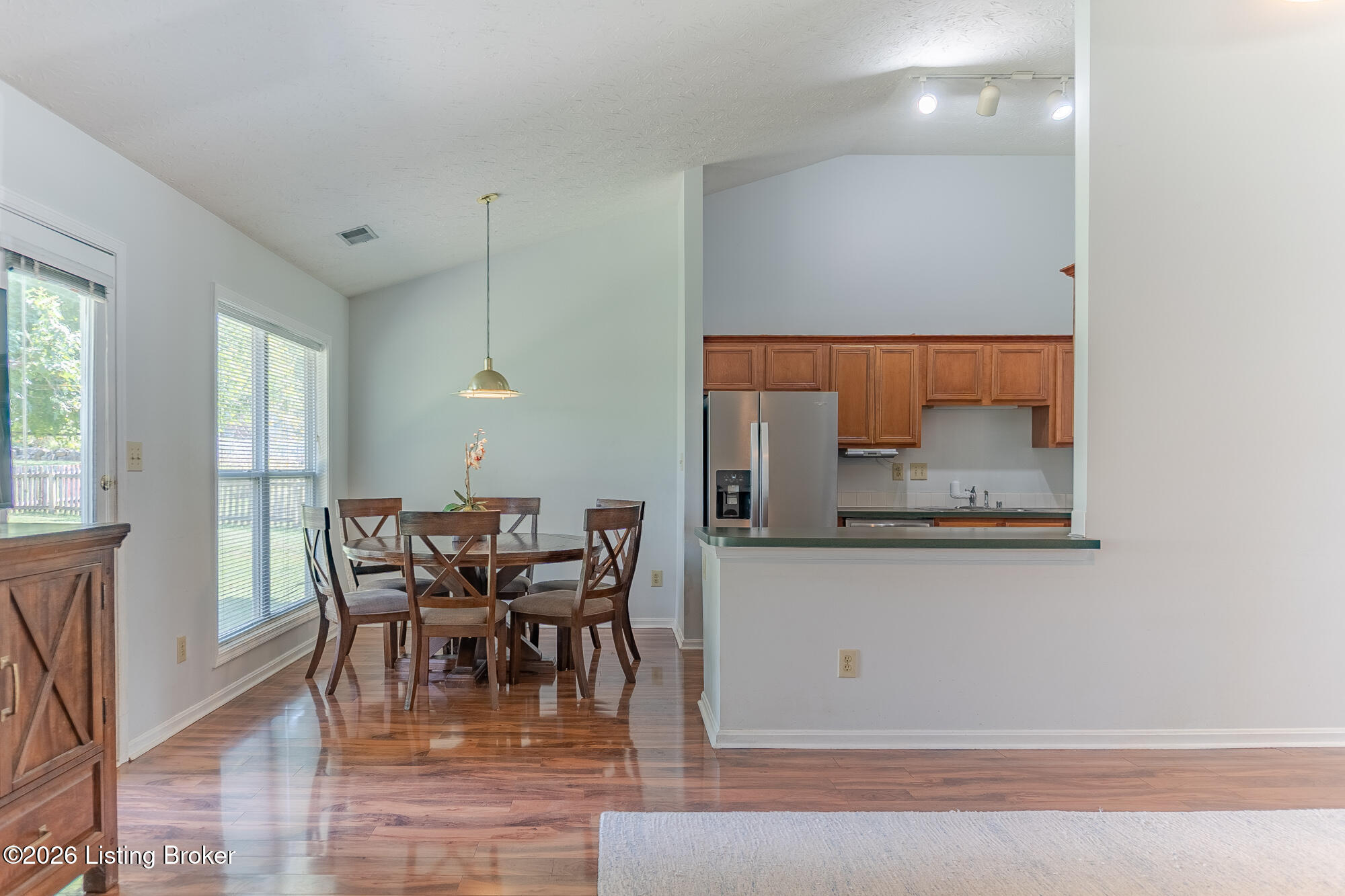 10815 Silvermoon Ct Property Photo 9
