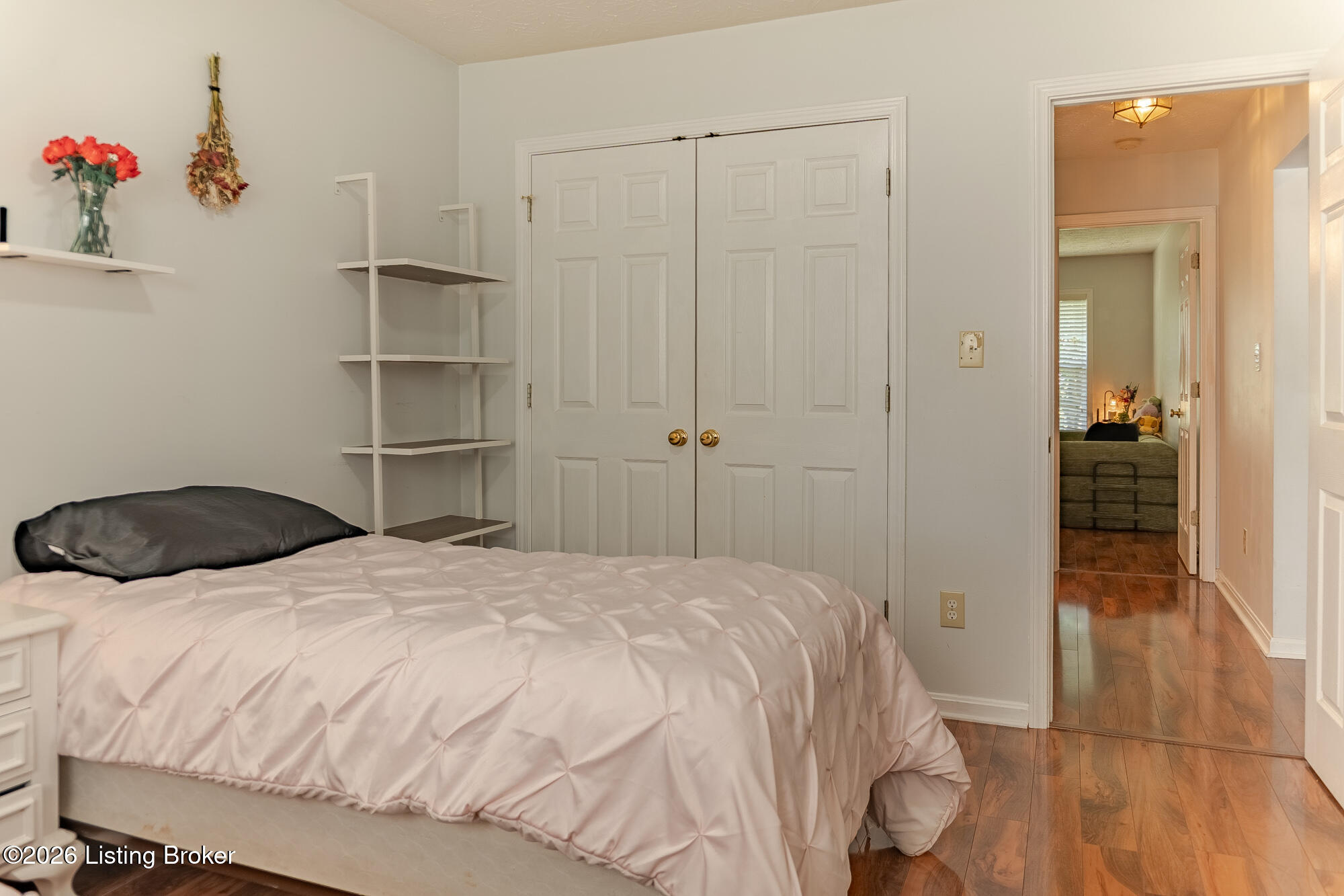 10815 Silvermoon Ct Property Photo 19