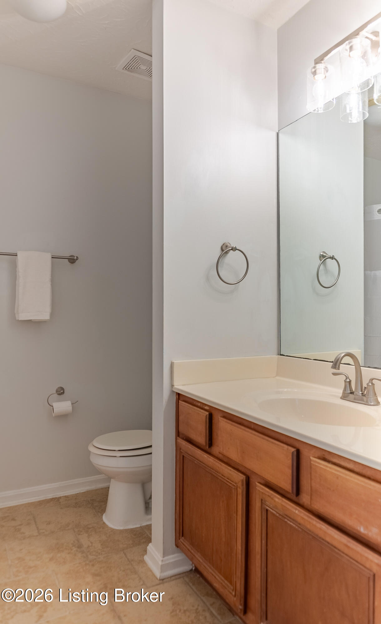 10815 Silvermoon Ct Property Photo 23