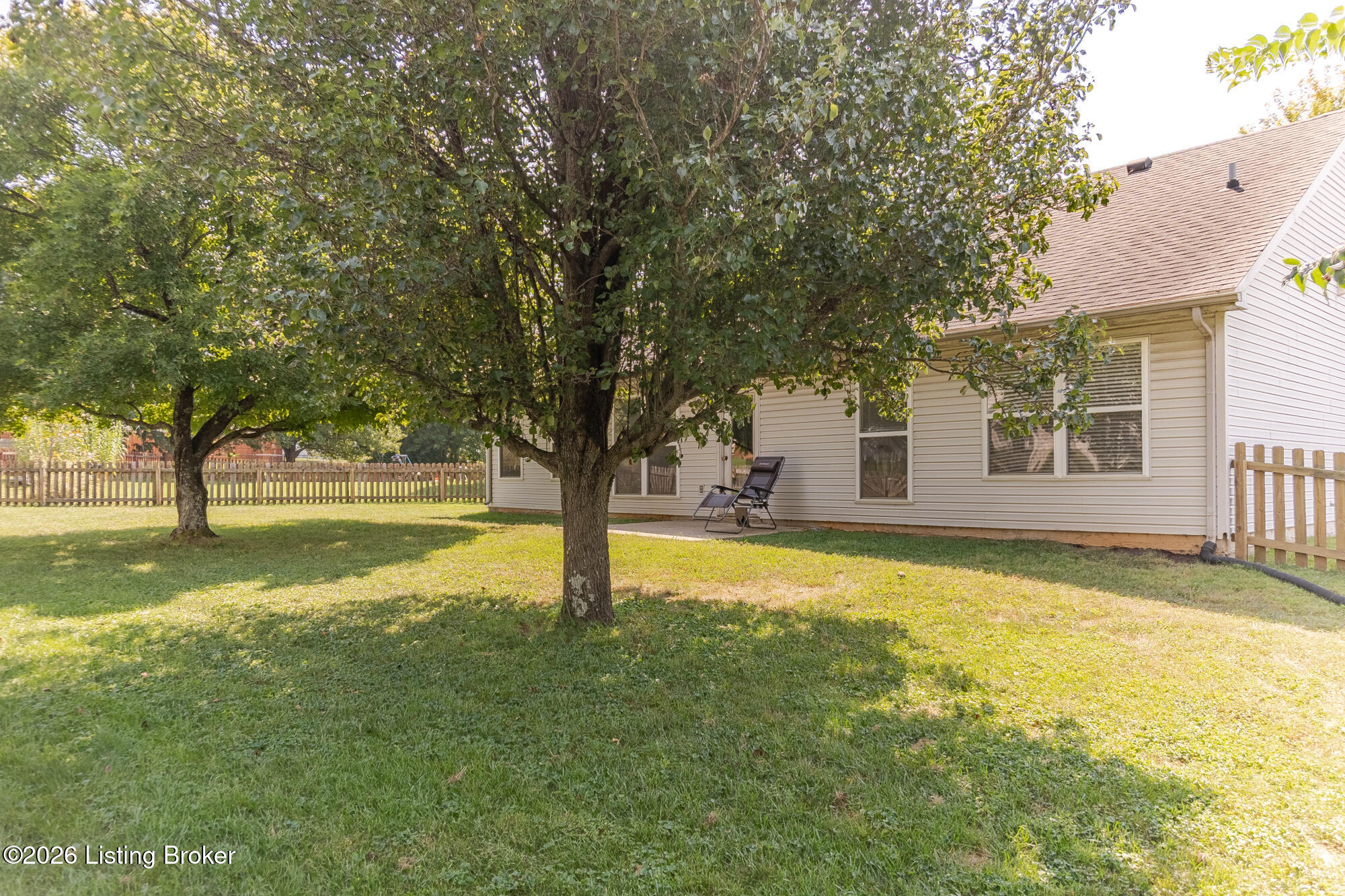 10815 Silvermoon Ct Property Photo 26