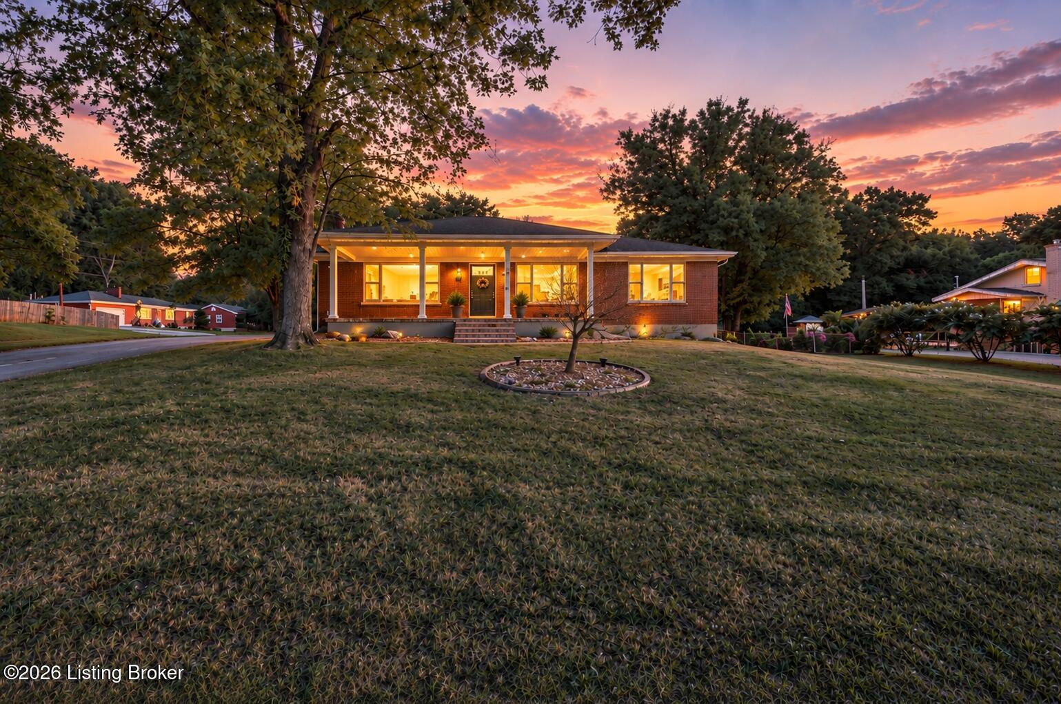 10001 Vega Ln Property Photo 1