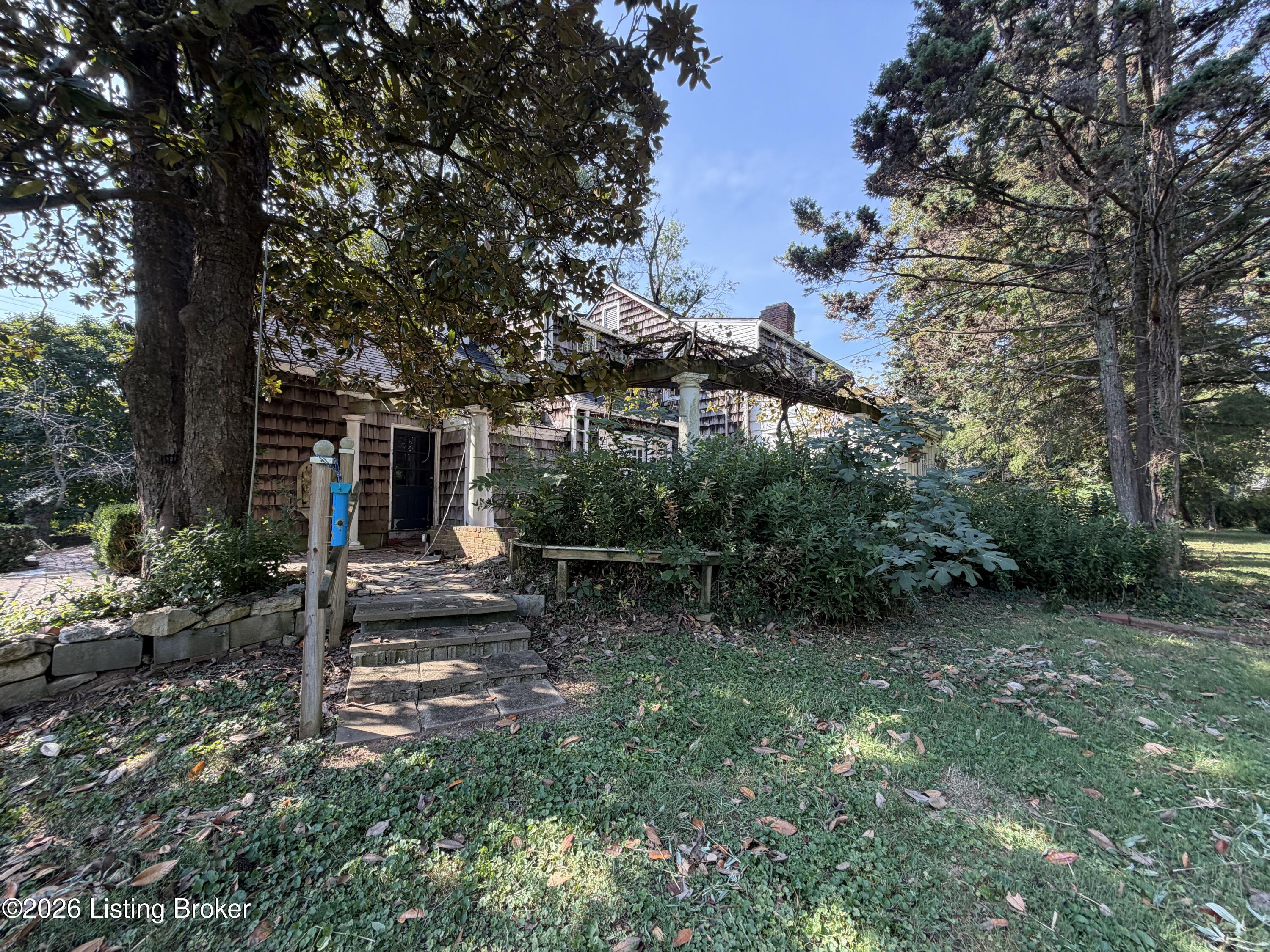 4101 Brownsboro Rd Property Photo 17