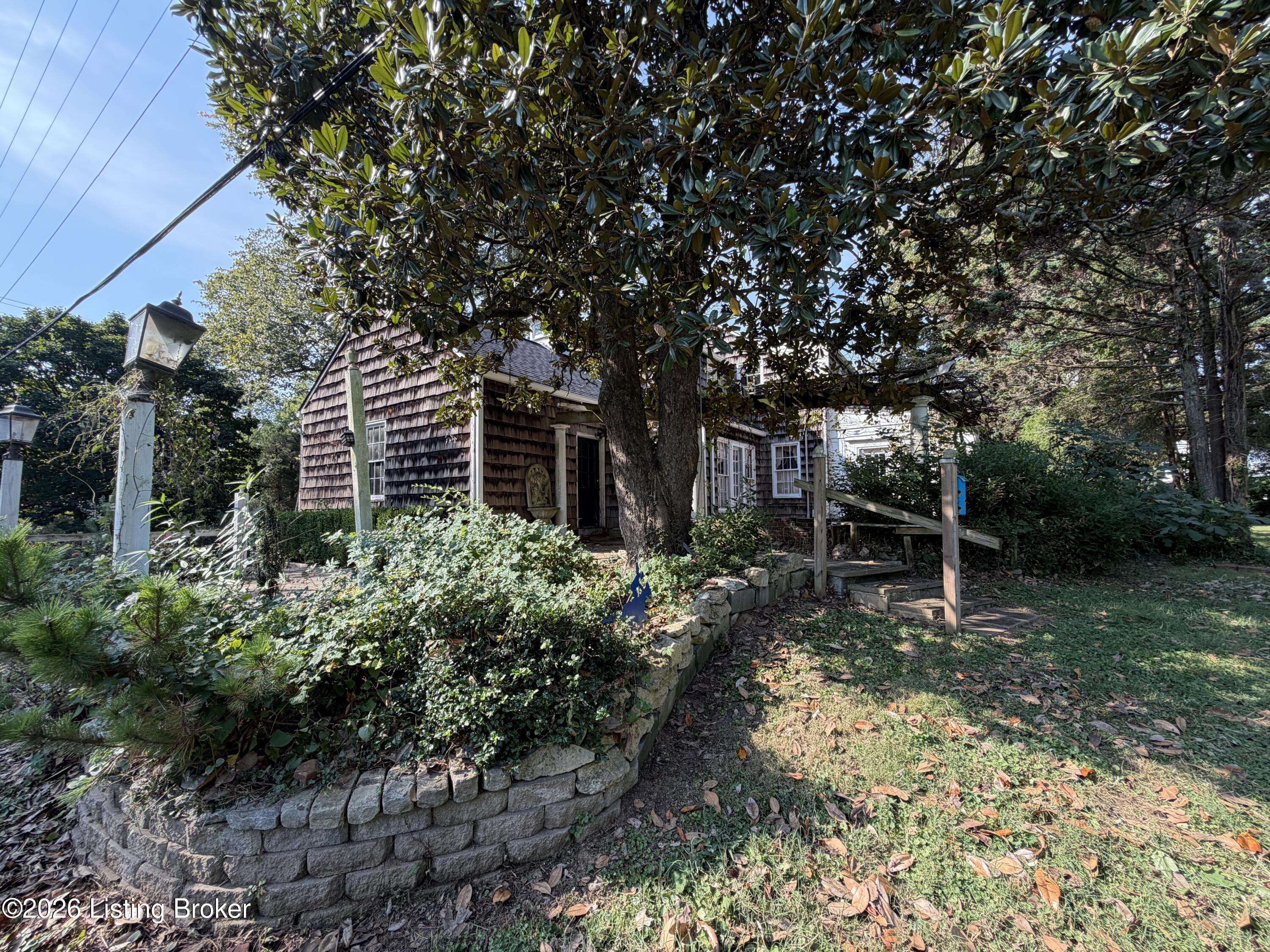 4101 Brownsboro Rd Property Photo 18