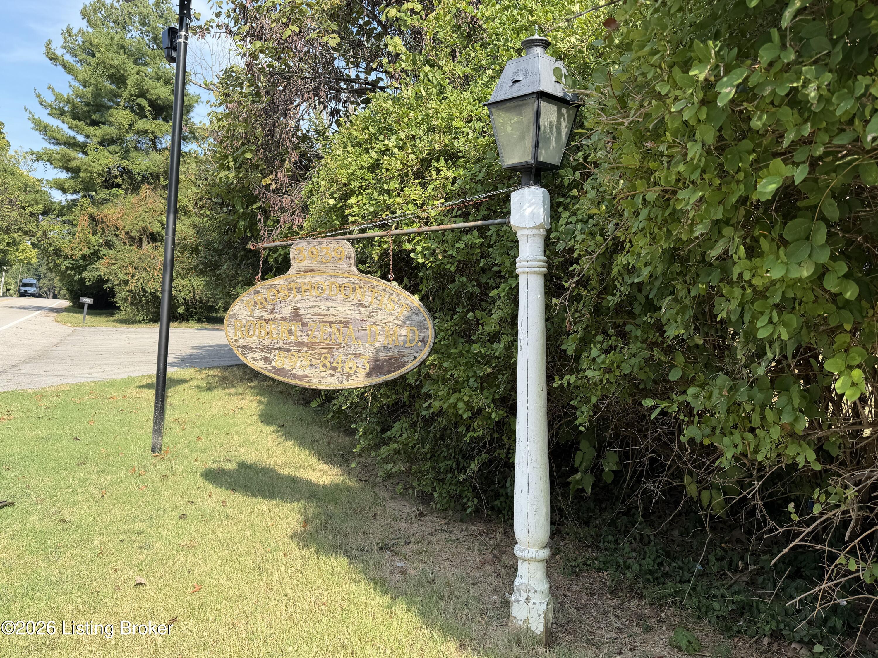 4101 Brownsboro Rd Property Photo 29