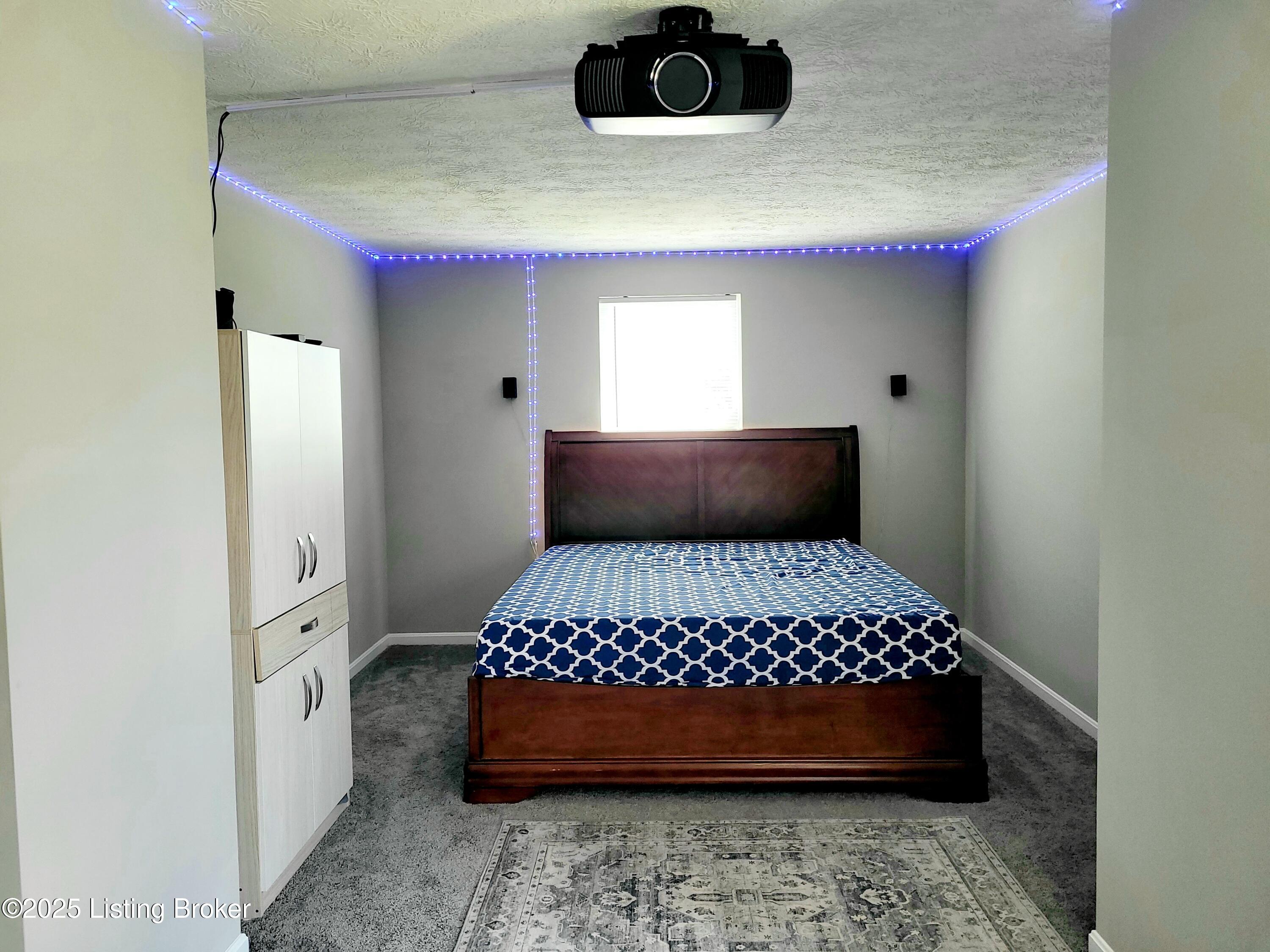 6912 Beckingham Blvd Property Photo 22