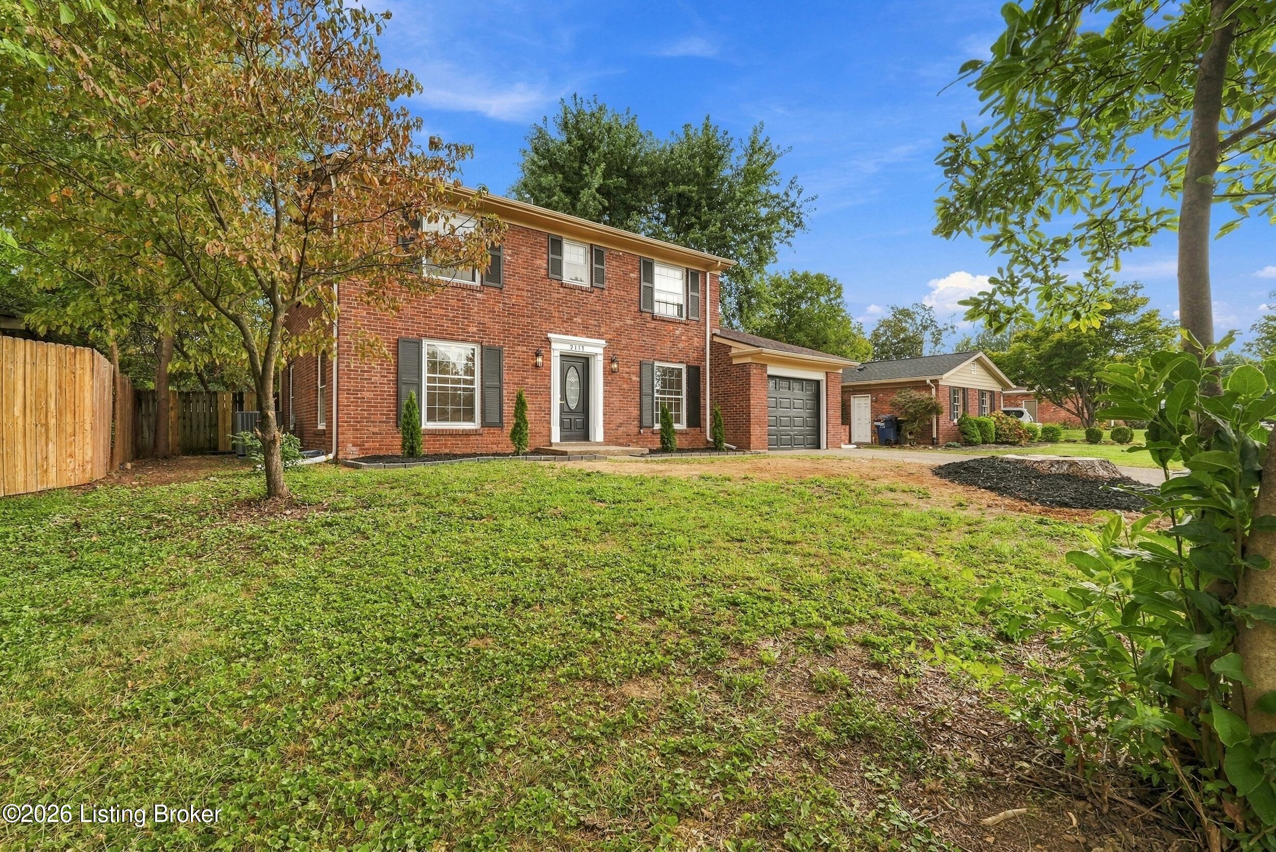 2117 Westridge Rd Property Photo 4