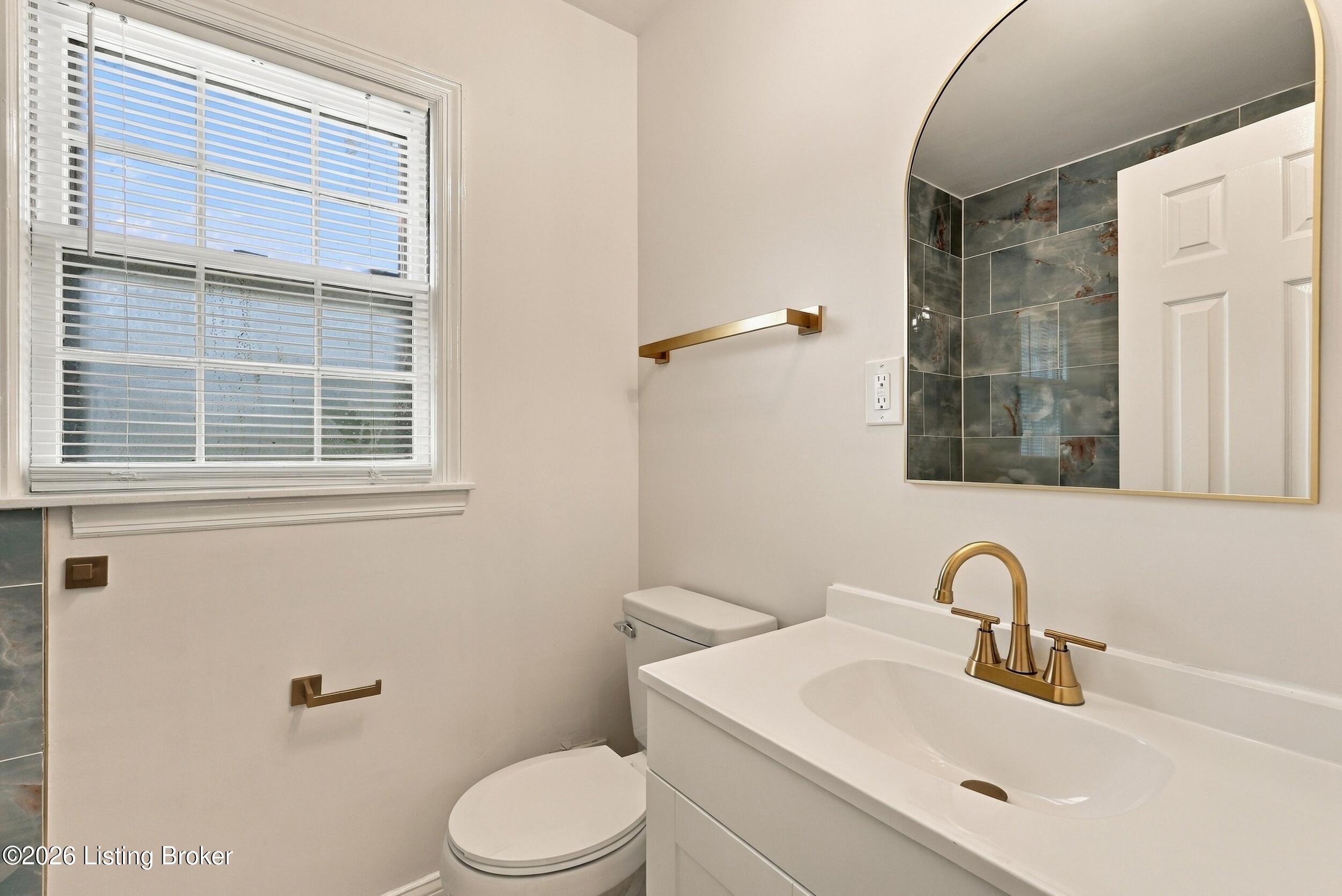 2117 Westridge Rd Property Photo 42