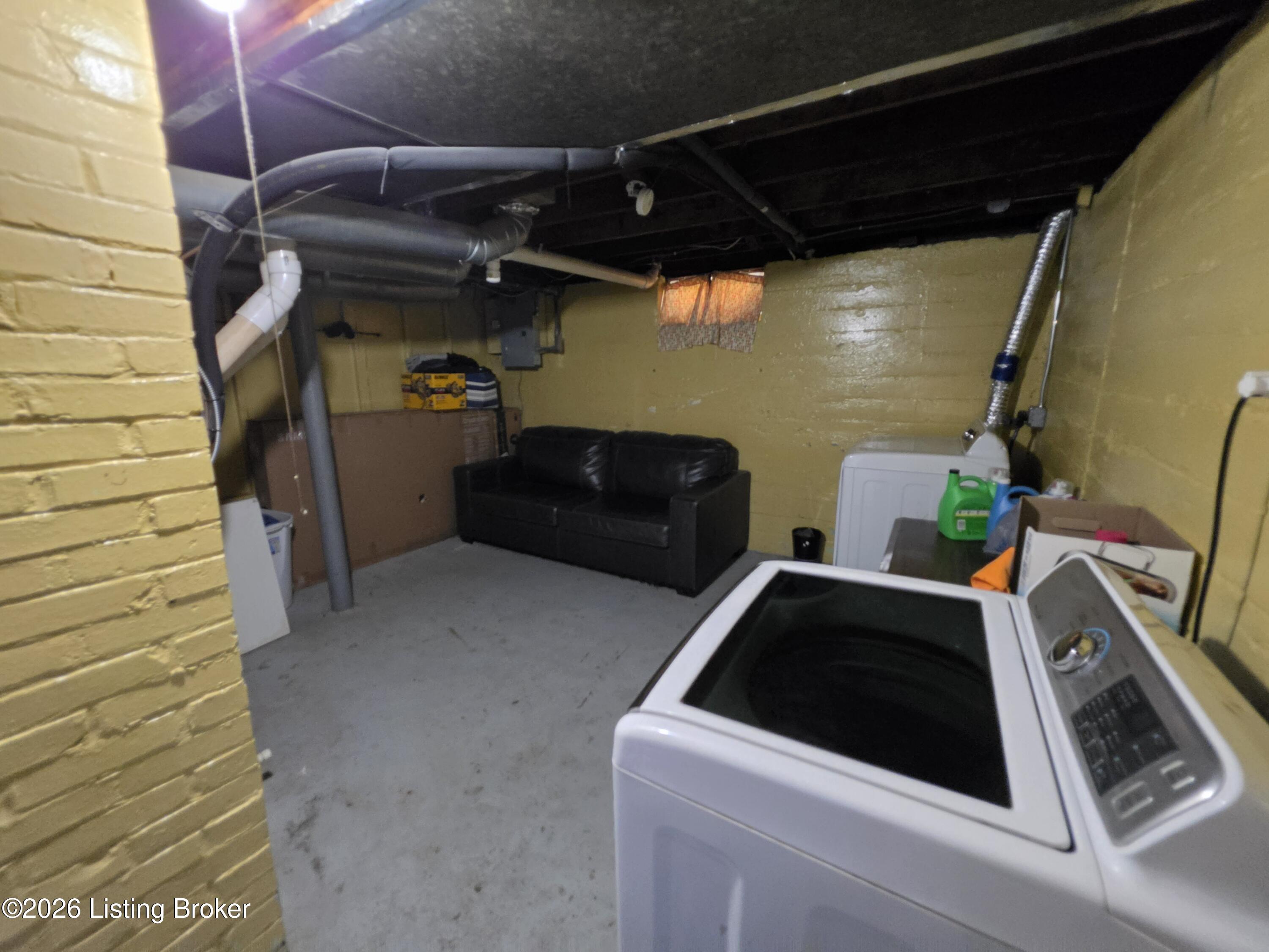 1623 S 28th St Property Photo 16