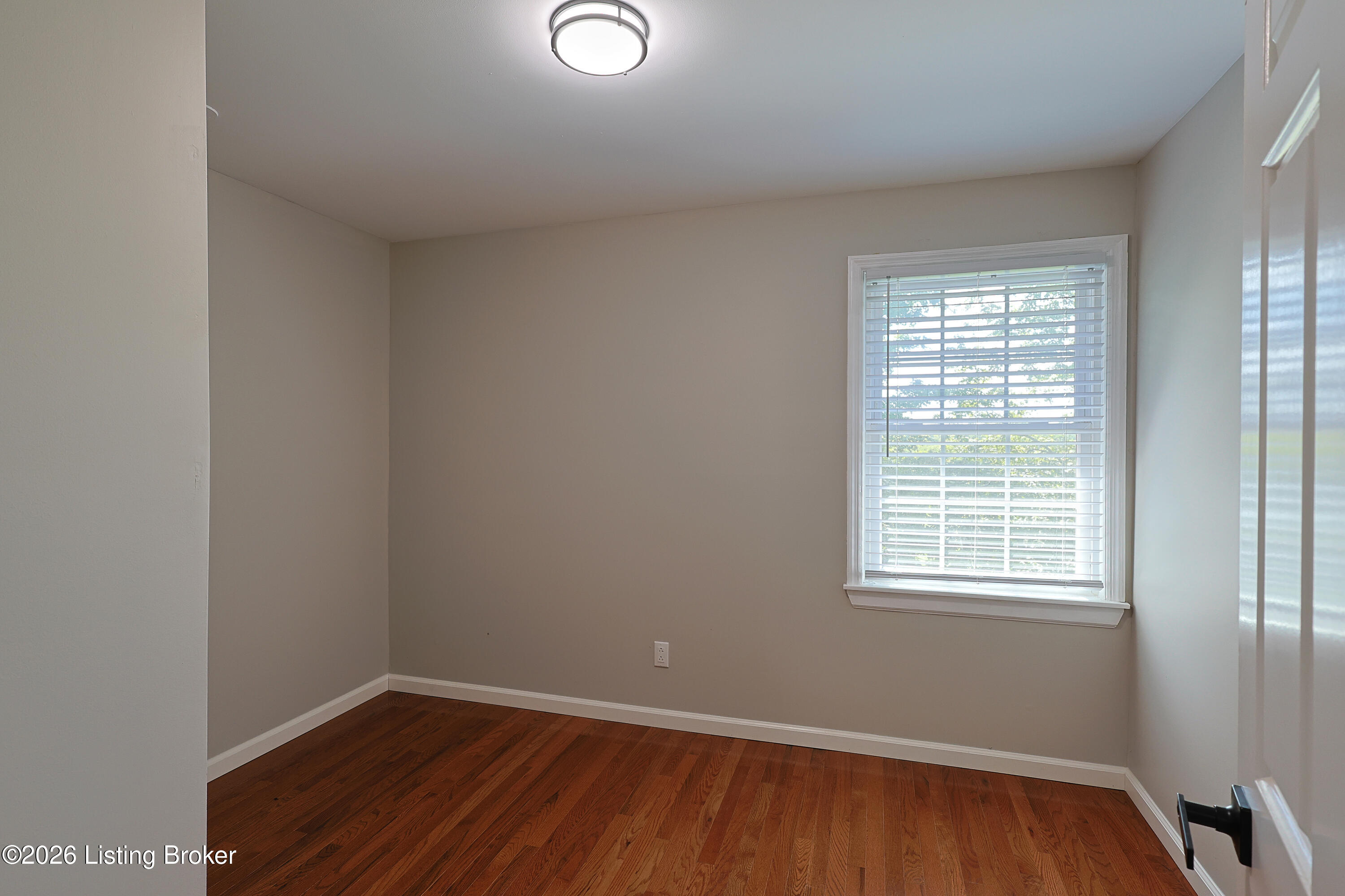 225 Donna Ave Property Photo 37