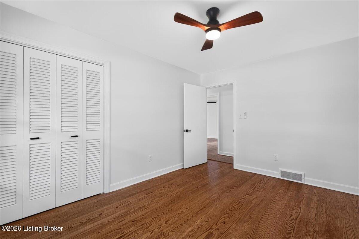 2701 Lamont Rd Property Photo 35