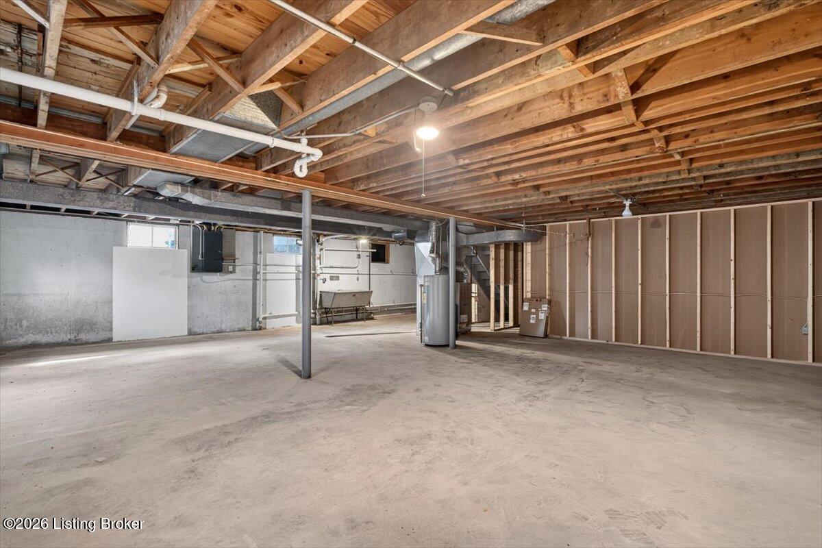 2701 Lamont Rd Property Photo 45