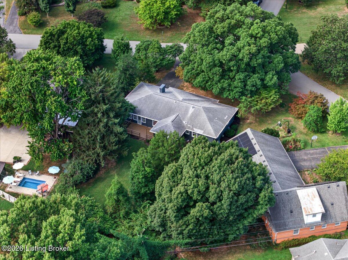 2701 Lamont Rd Property Photo 50