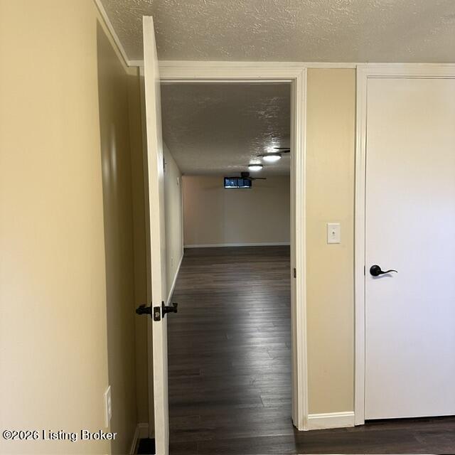 9115 Waltlee Rd Property Photo 28
