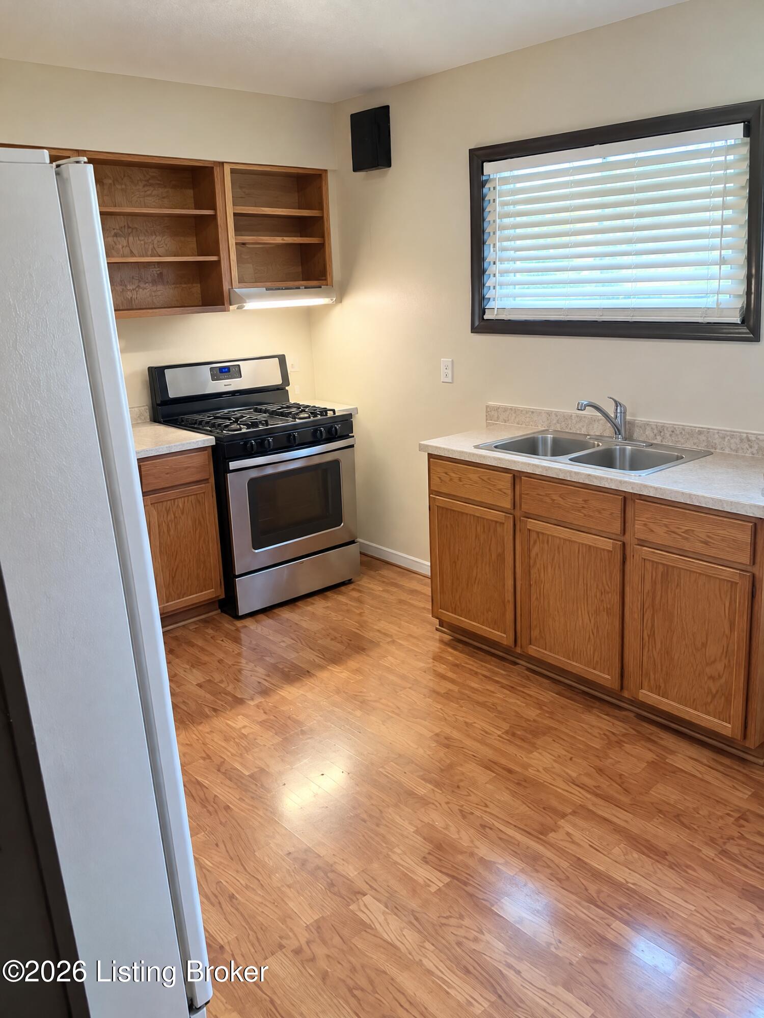 4816 Redwing Way Property Photo 2