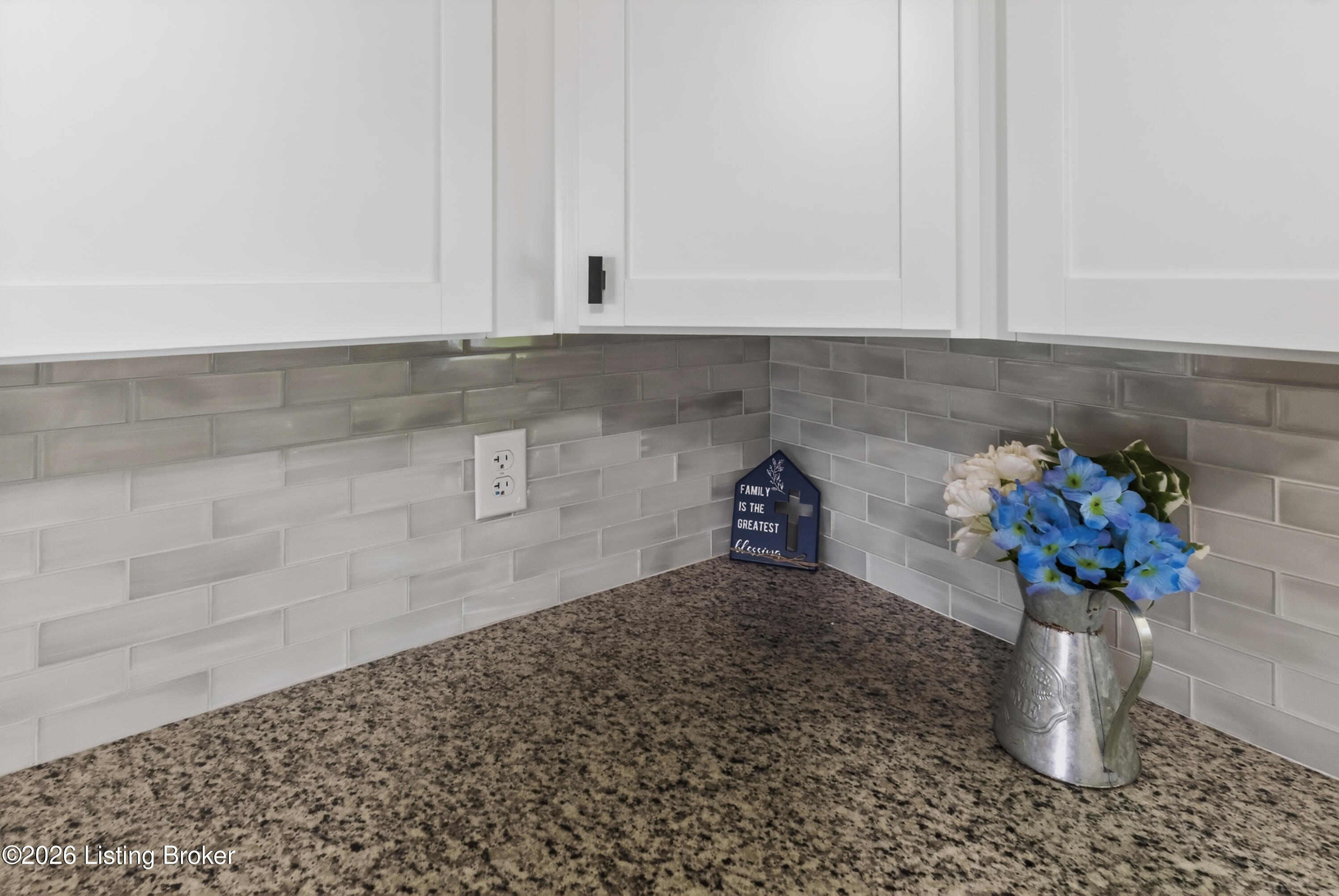 11214 Deering Rd Property Photo 16