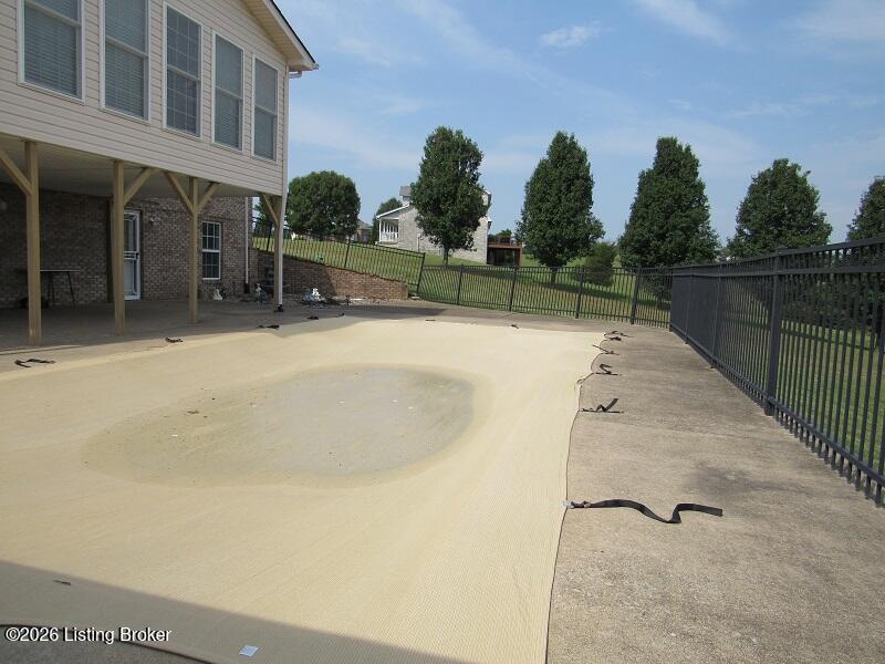 1000 Lakeside Dr Property Photo 20