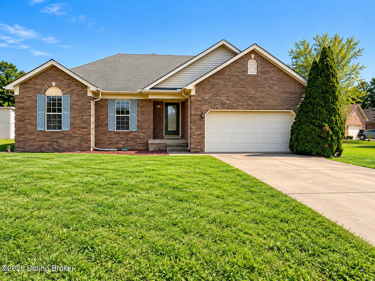 116 Branch Ct Property Photo 1