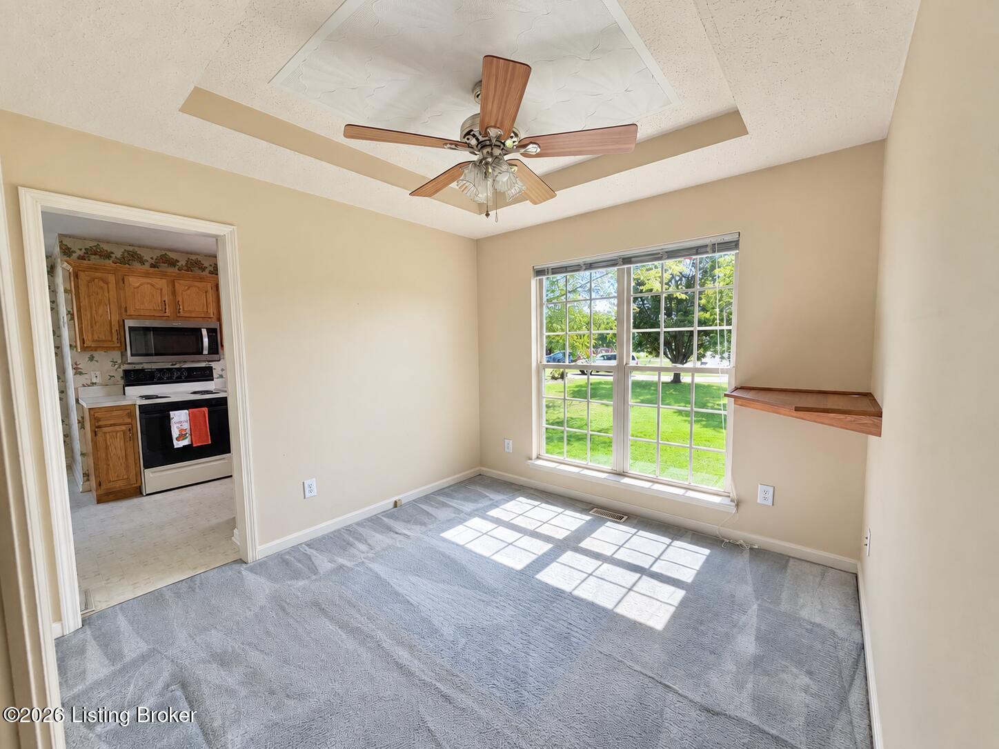 116 Branch Ct Property Photo 6