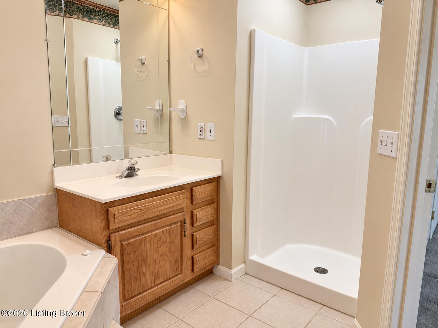 116 Branch Ct Property Photo 13