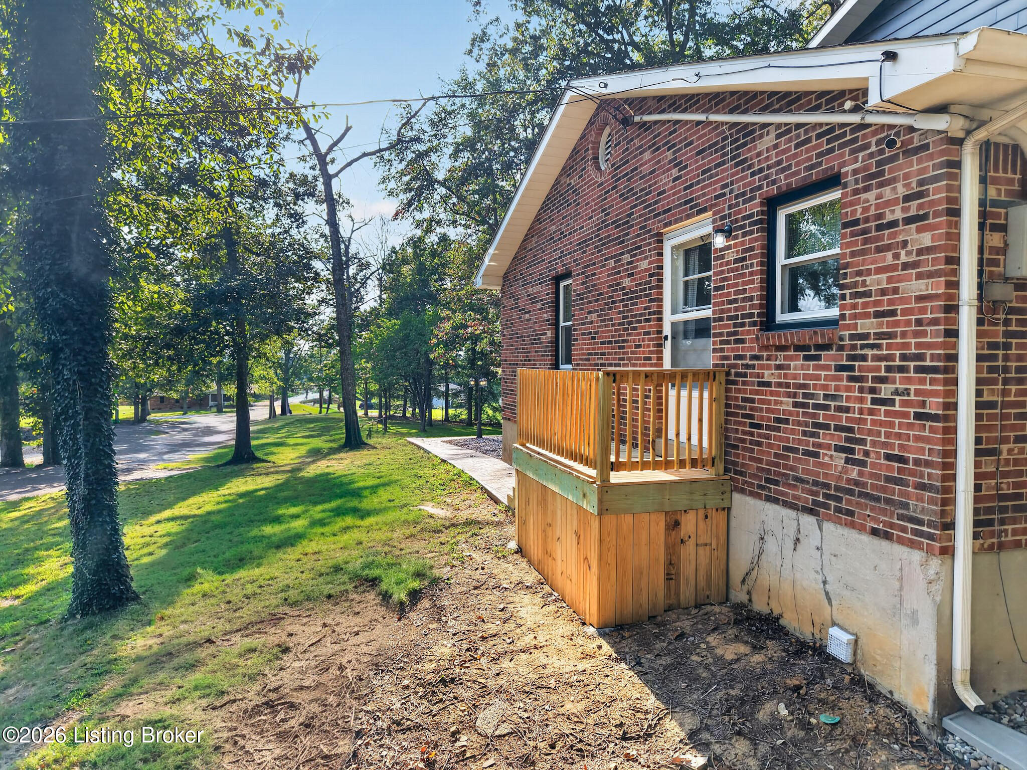 1170 Hansborough Rd Property Photo 15