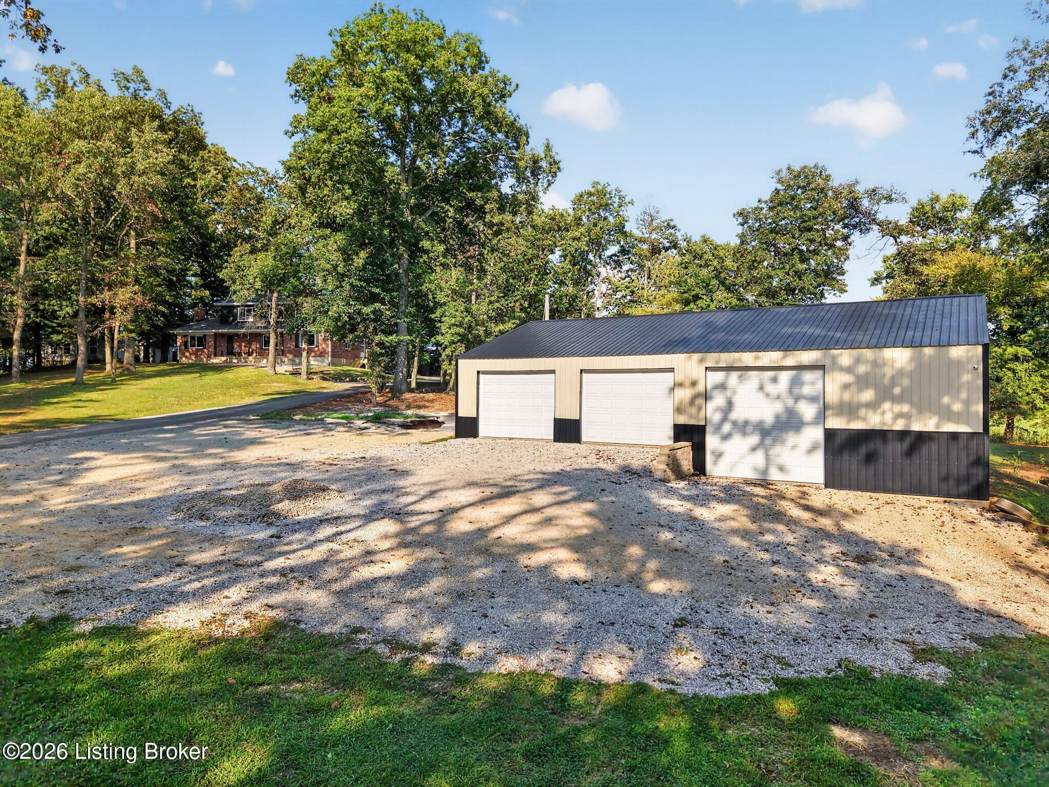 1170 Hansborough Rd Property Photo 19