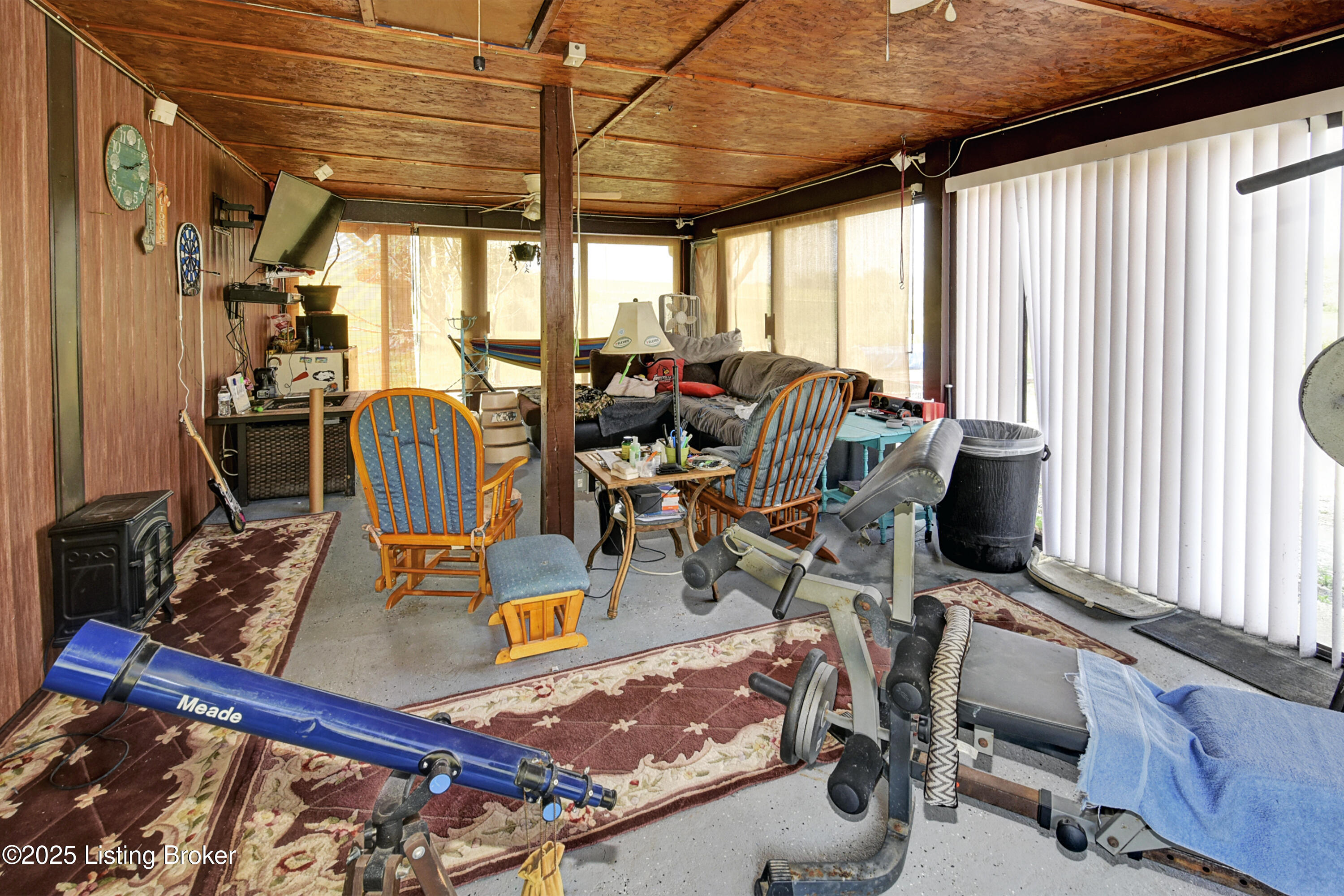 930 Fort Ave Property Photo 12