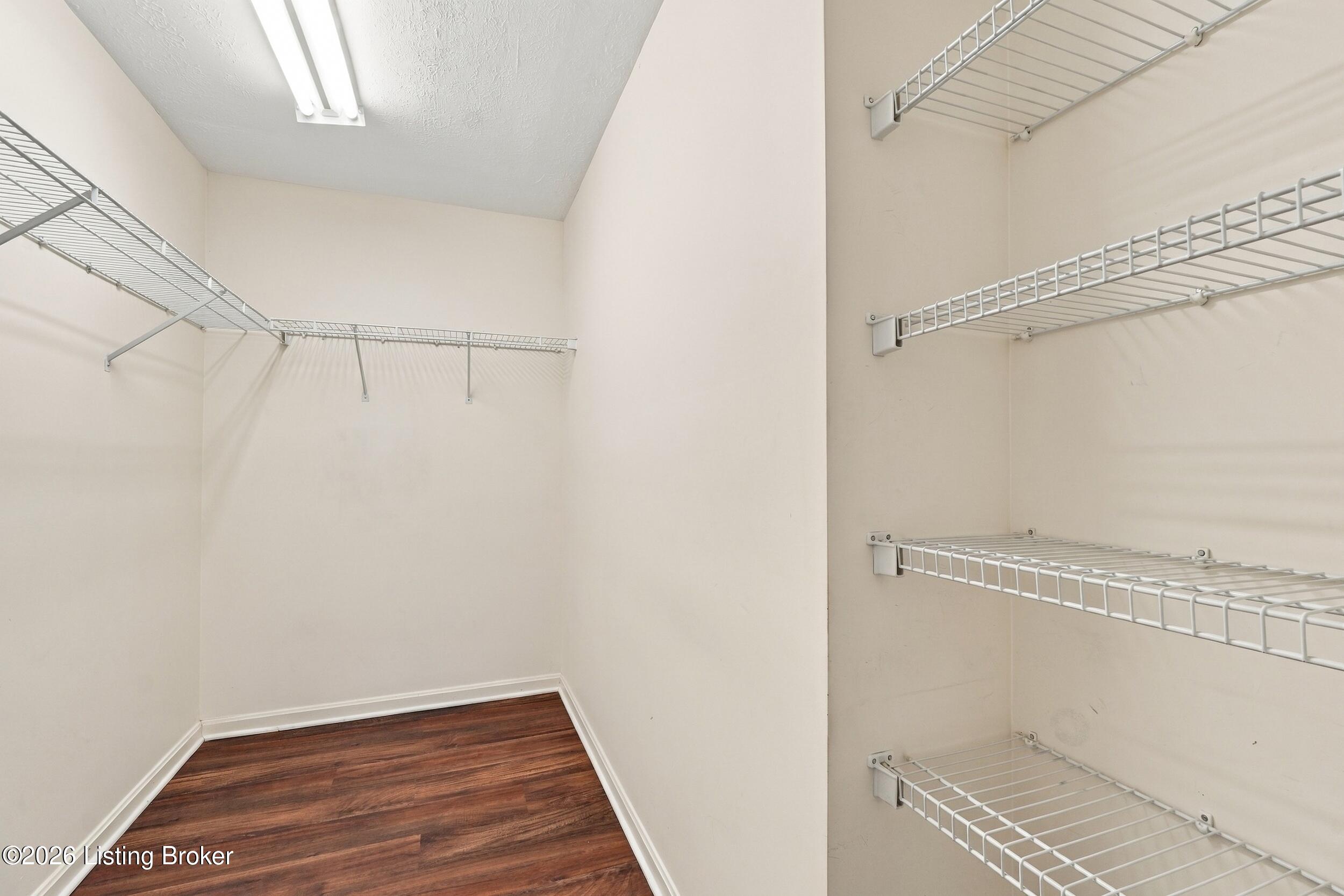 10603 Parkhurst Ct Property Photo 10